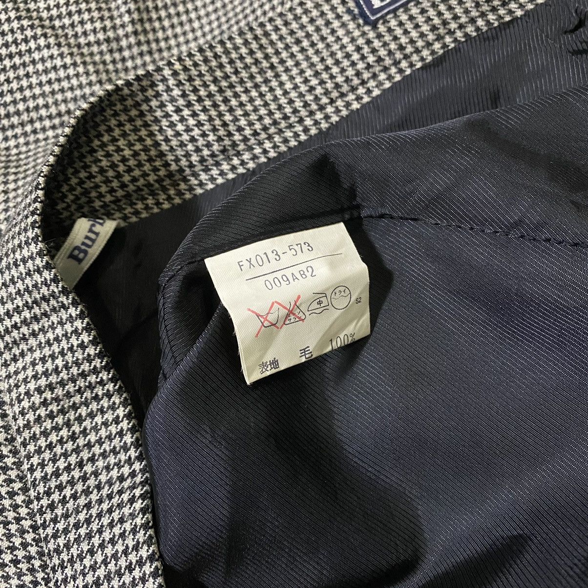 Burberry × Vintage Vintage 90s Burberrys Pleated Skirt Size 25" / US 0 / IT 36 - 8 Thumbnail