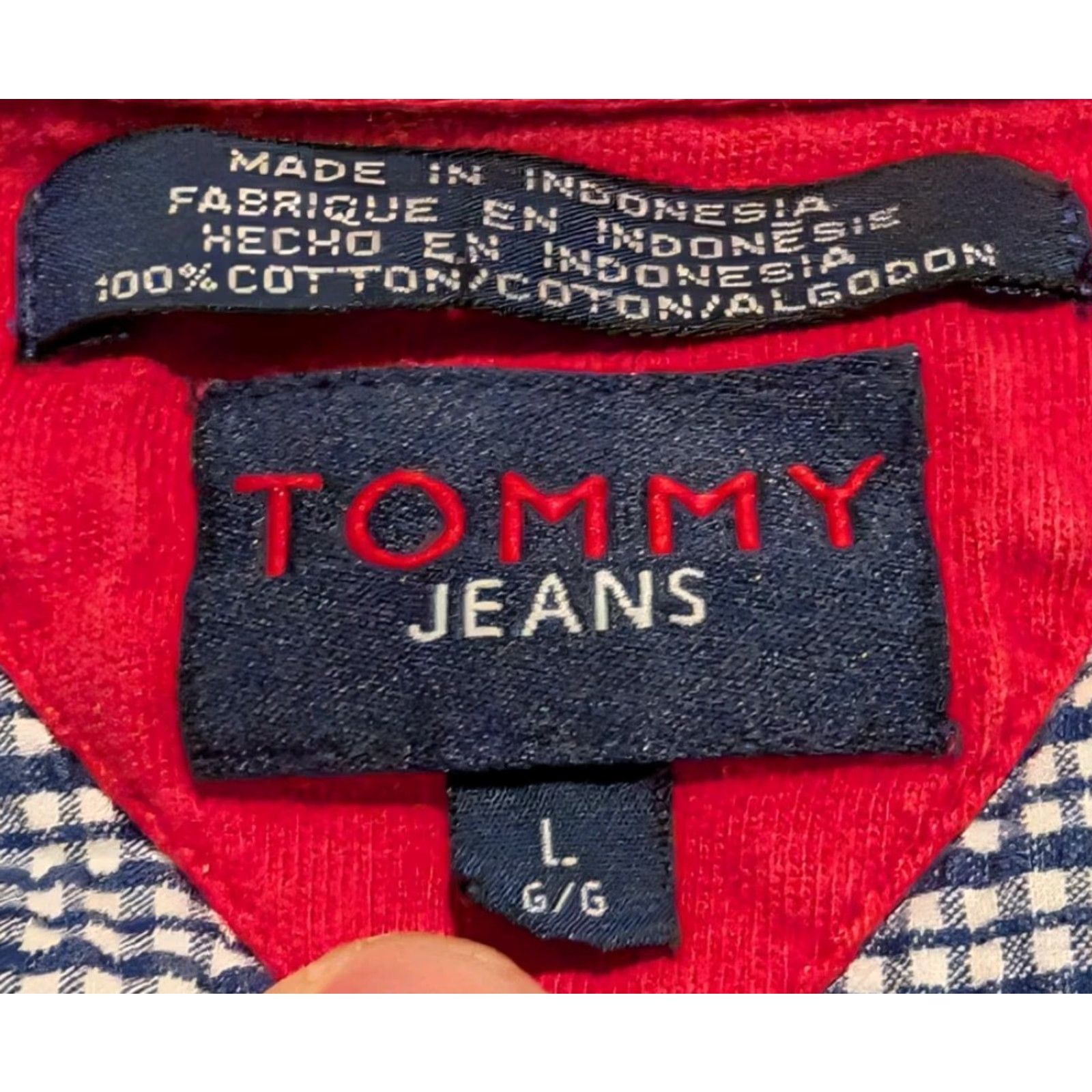Tommy Hilfiger VINTAGE Tommy Hilfiger Button-Up Shirt Short Sleeve Seersucker Check Navy Crinkle L 90s Men’s Shirt Size US L / EU 52-54 / 3 - 6 Thumbnail