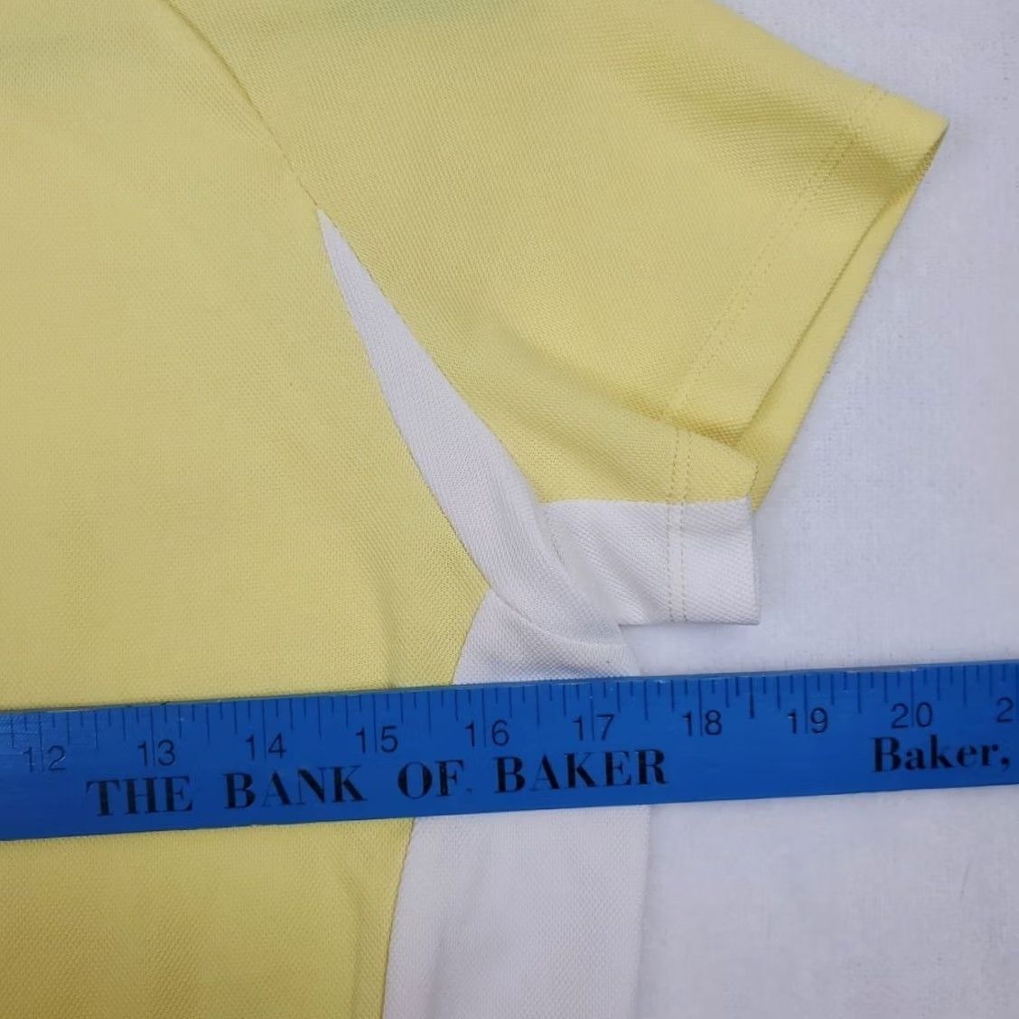 Vintage REI Womens M Short Sleeve V-Neck Outdoor Hiking Shirt Yellow Shirt Womens M Short Sleeve V-Neck Outdoor Hiking Shirt Yellow Size M / US 6-8 / IT 42-44 - 7 Thumbnail