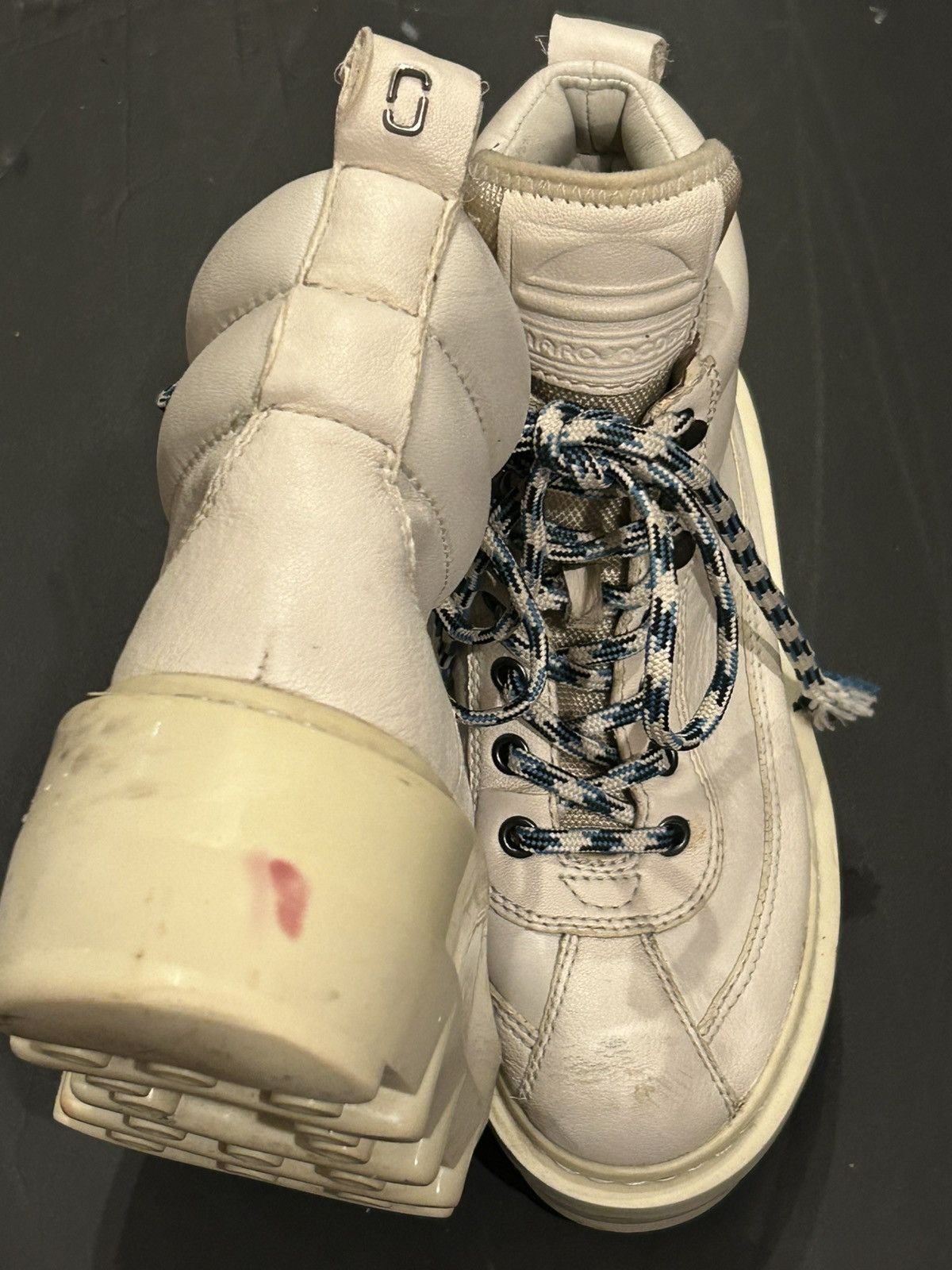 Marc Jacobs Marc Jacob’s white/cream leather boot Size US 8 / IT 38 - 2 Thumbnail