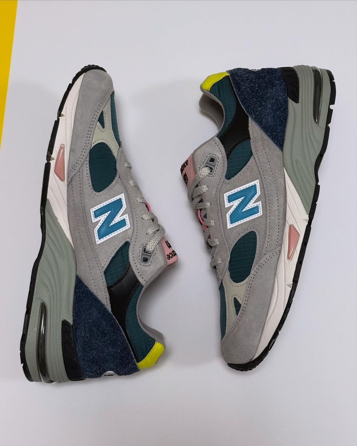 New Balance NEW BALANCE 991 MADE IN ENGLAND 'PACIFIC MAJOLICA BLUE’ Size US 8.5 / EU 41-42 - 8 Thumbnail