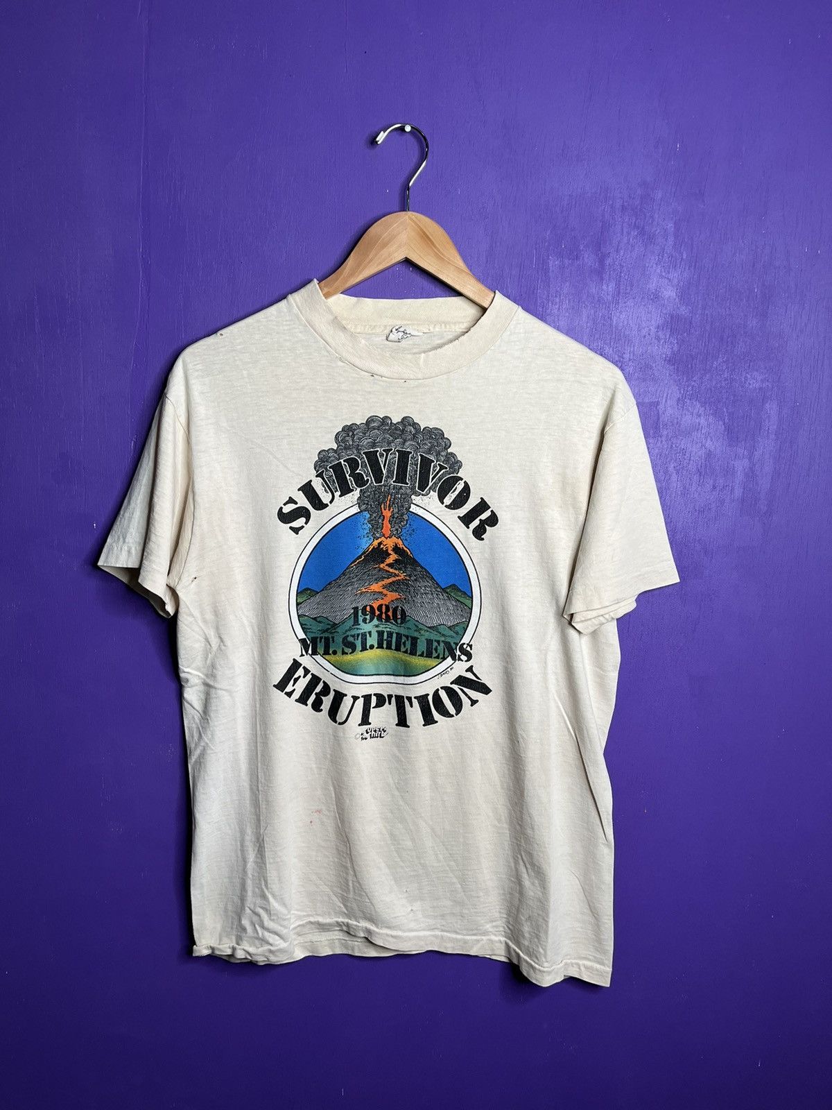 Vintage 1980 Mt St. Helen’s eruption survivor t-shirt