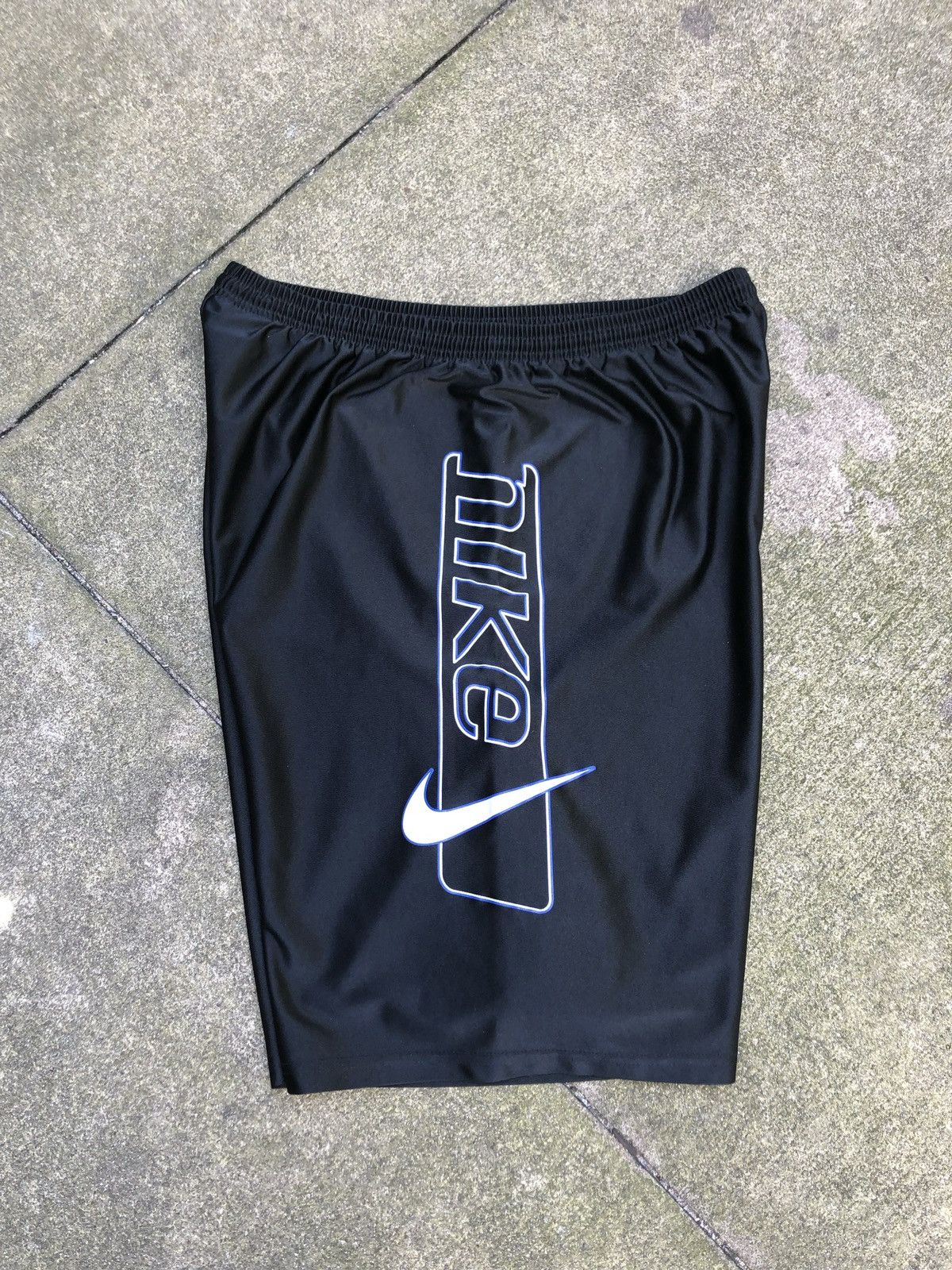 Nike Nike Shorts Size US 34 / EU 50 - 3 Thumbnail