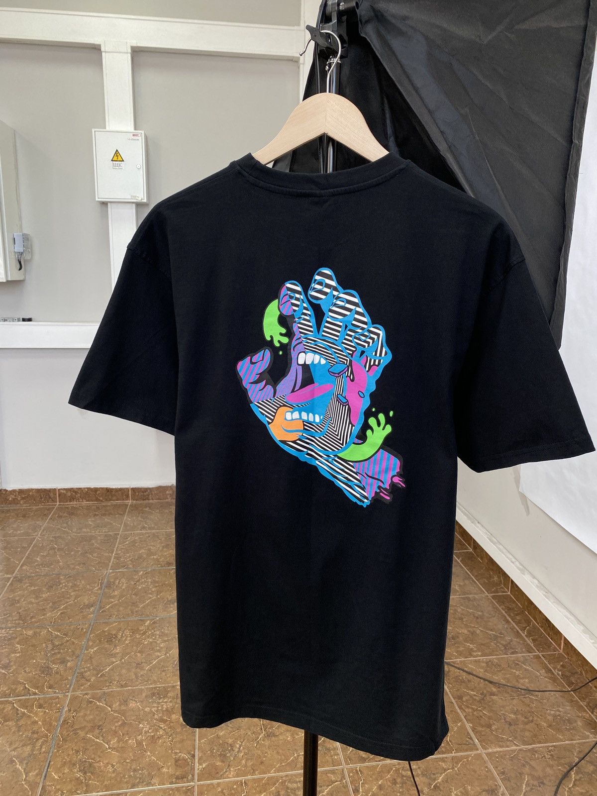 Santa Cruz Skateboards 🇺🇸 Y2K Santa Cruz Skateboarding T-Shirt Hype Rare Retro Y2K Size US L / EU 52-54 / 3 - 1 Thumbnail