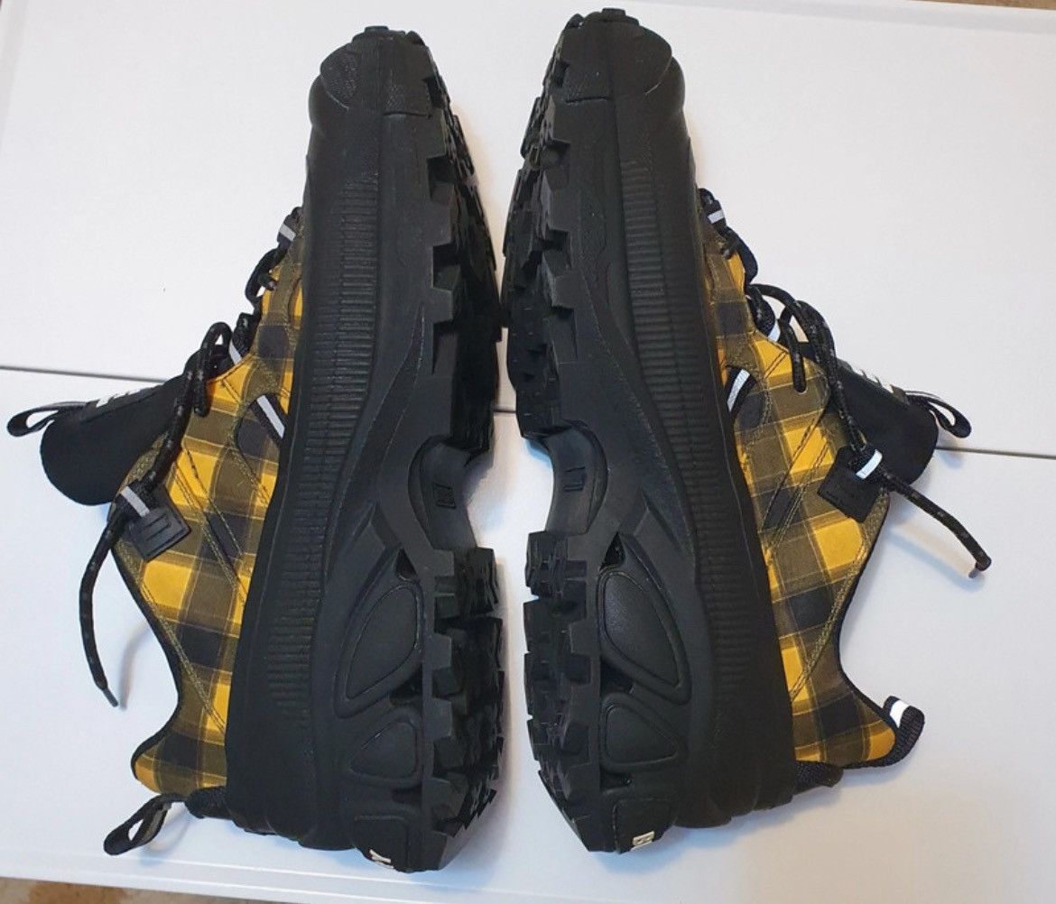 Burberry Burberry Arthur Vip Sample Size US 10 / EU 43 - 1 Thumbnail