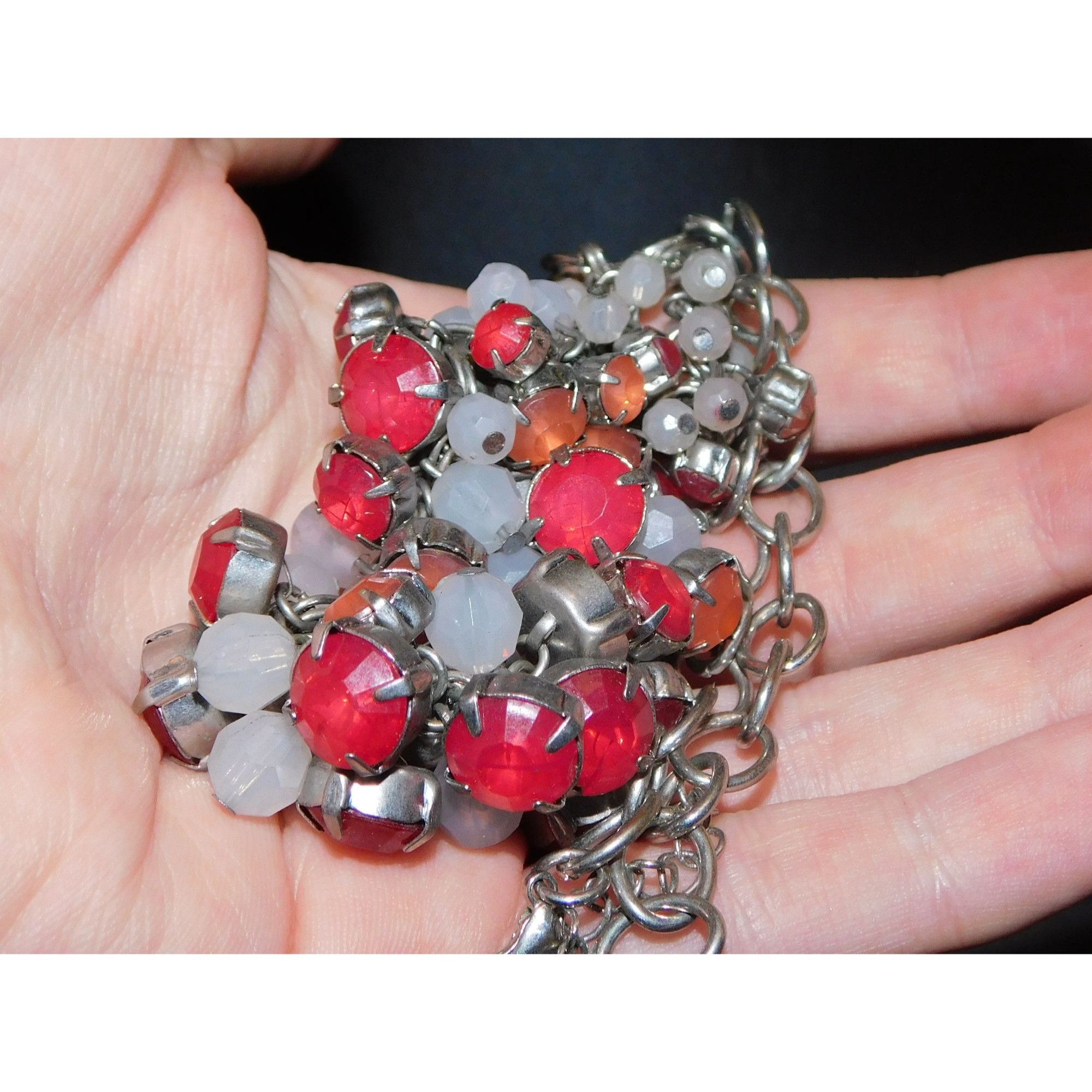 Other Retro Red And White Gemmed Cluster Necklace Size ONE SIZE - 2 Thumbnail