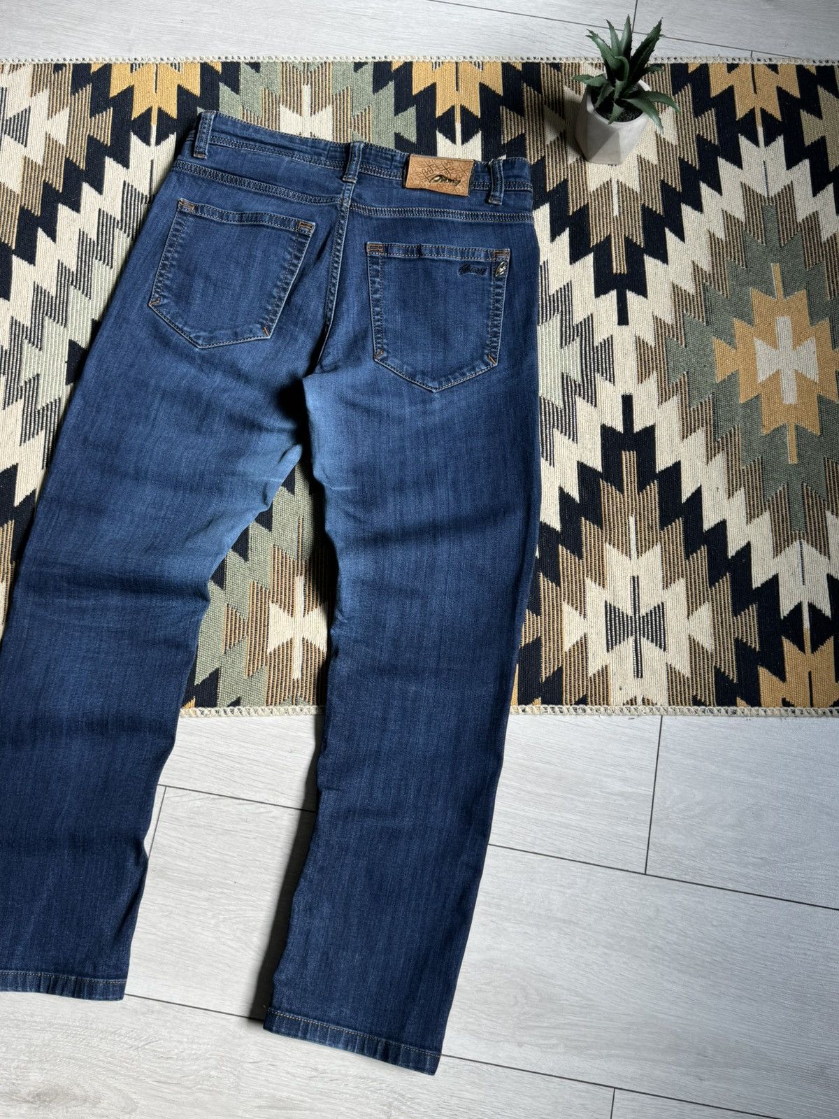Brioni Brioni Logo Denim Luxury Jeans Size US 31 - 2 Thumbnail