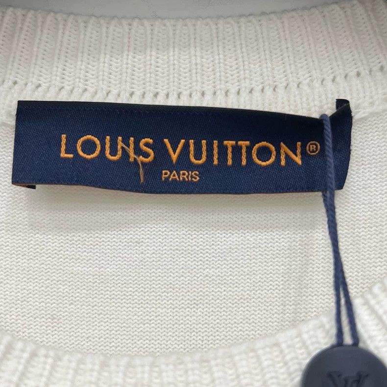 Louis Vuitton Louis Vuitton White snake year limited letter knit short s Size US XXL / EU 58 / 5 - 5 Thumbnail
