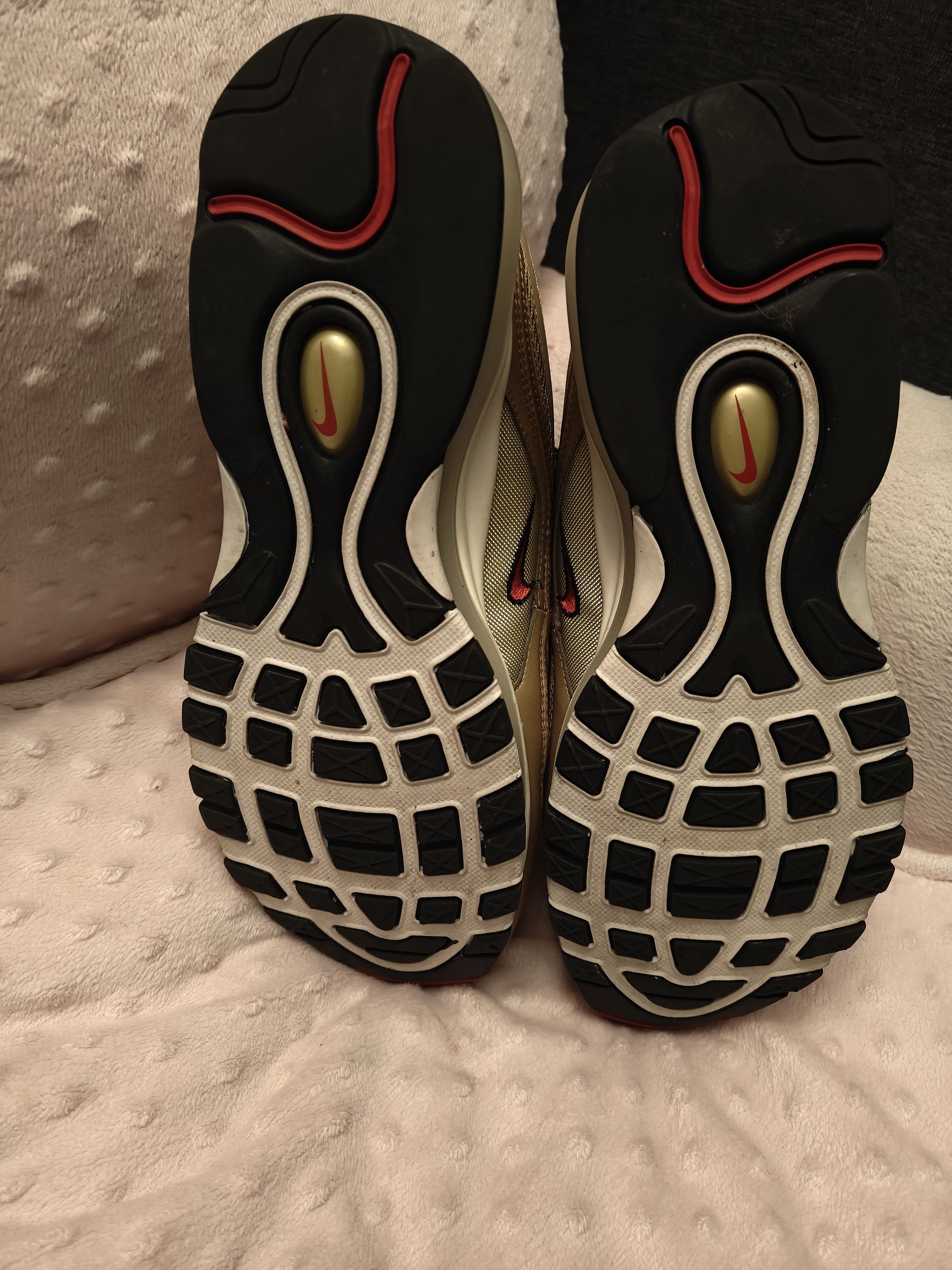 Nike Airmax 97 "Golden Bullet" Size US 11 / EU 44 - 4 Thumbnail