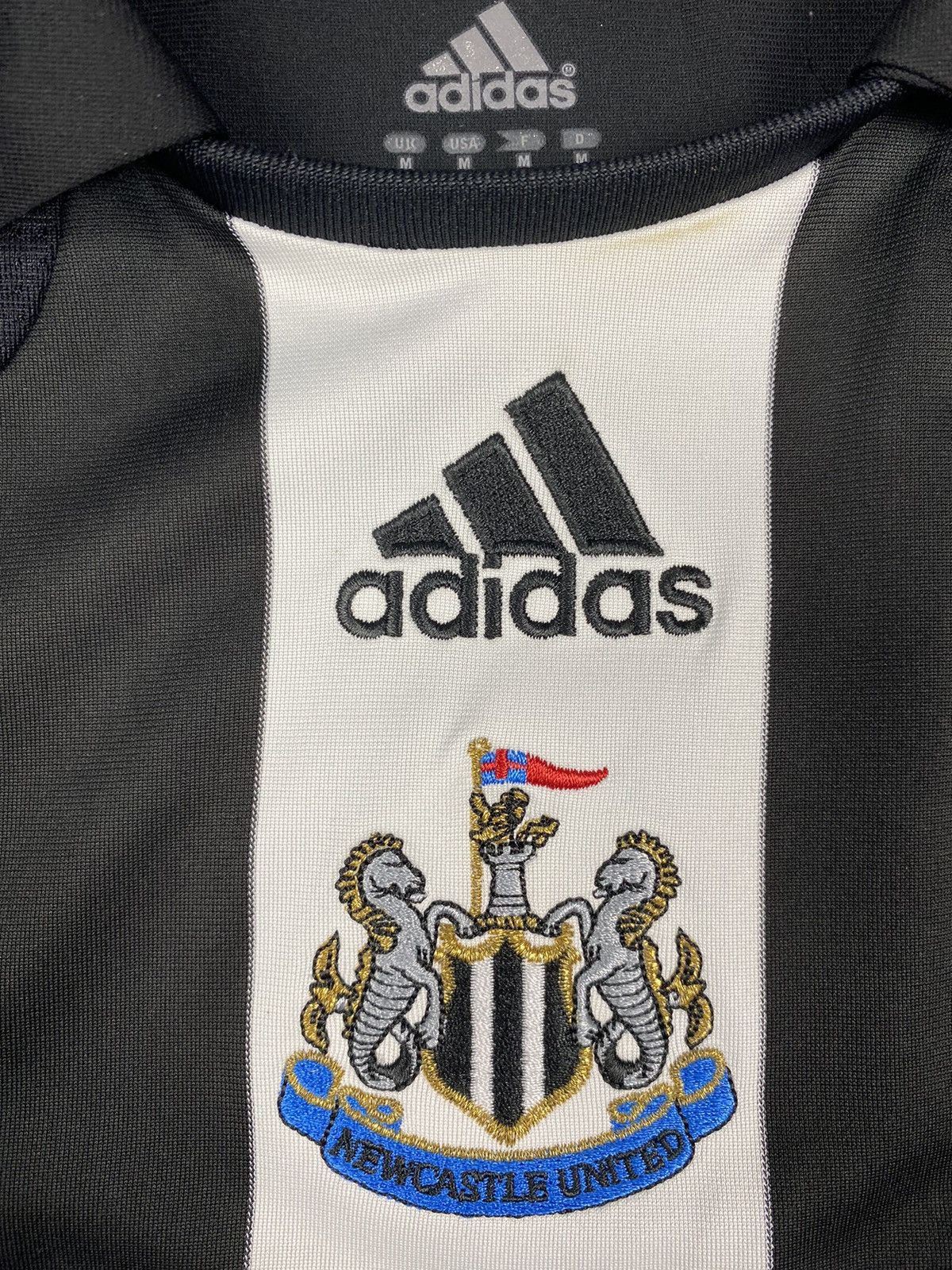 Adidas Adidas NEWCASTLE UNITED 2007 2008 2009 HOME SOCCER JERSEY Size US M / EU 48-50 / 2 - 6 Thumbnail