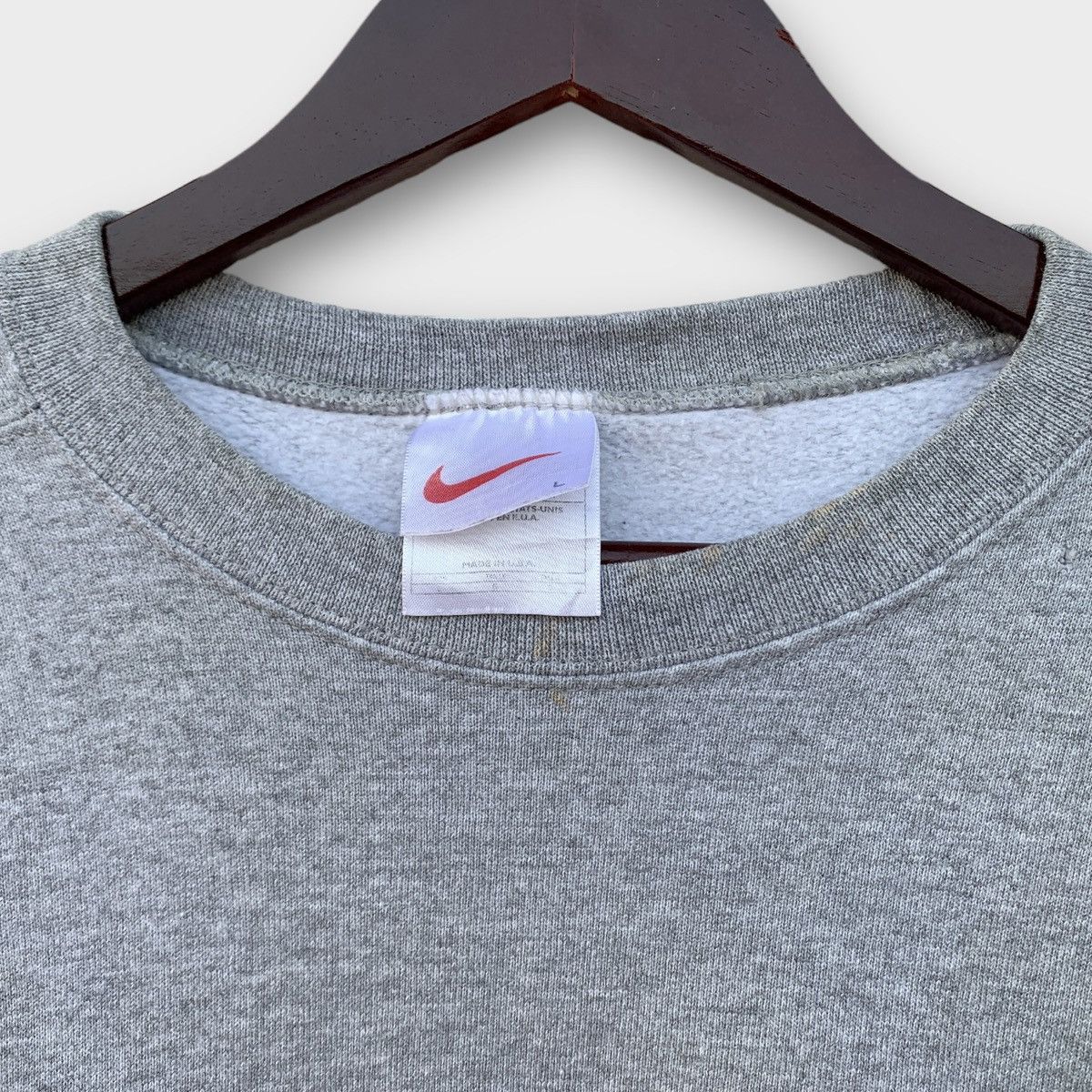 Nike × Vintage Vintage 90s Nike Small Swoosh Crewneck Size US L / EU 52-54 / 3 - 6 Thumbnail