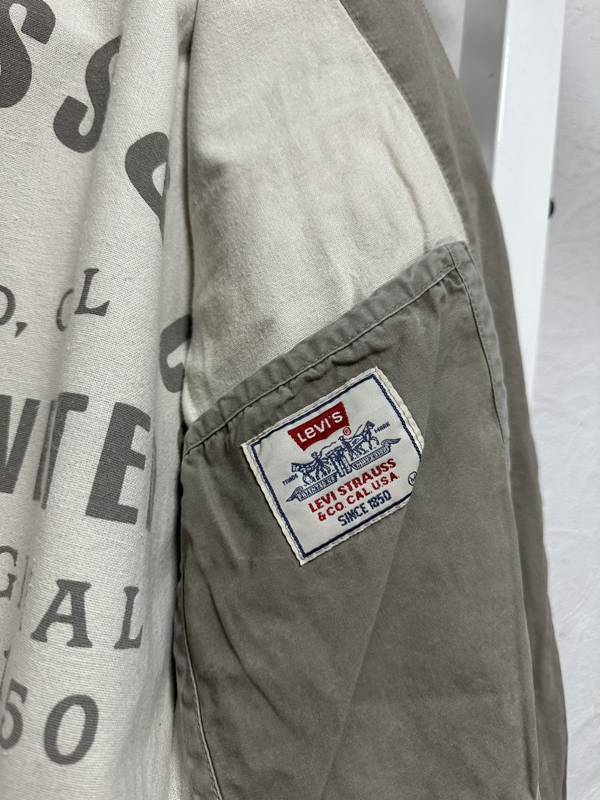 Levi's × Vintage Vintage Levi’s Men’s Windbreaker Jacket Size M Made in USA Size US M / EU 48-50 / 2 - 8 Thumbnail