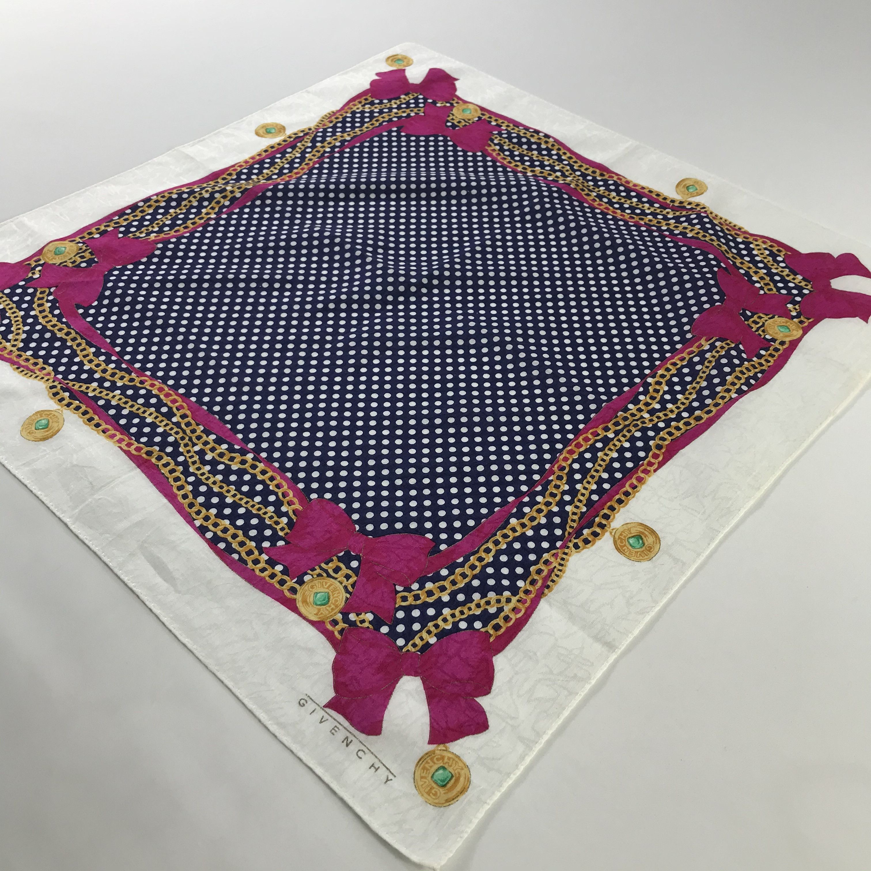 Vintage Givenchy Bandana/ Handkerchief / Neckerchief Size ONE SIZE - 4 Thumbnail