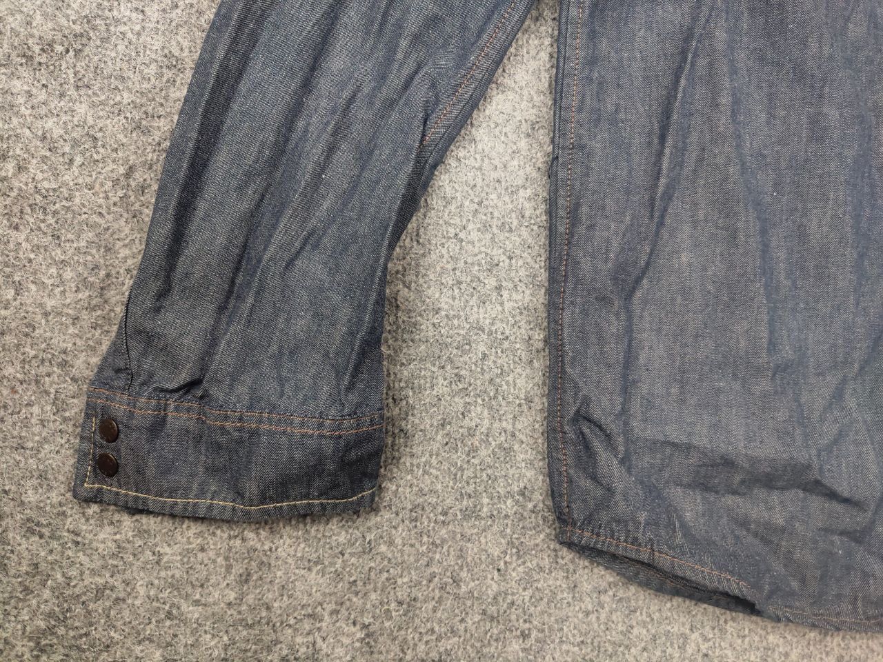 Levi's Vintage 90's Levi's Engineered Twisted Shirt Denim Pocket Size US M / EU 48-50 / 2 - 6 Thumbnail