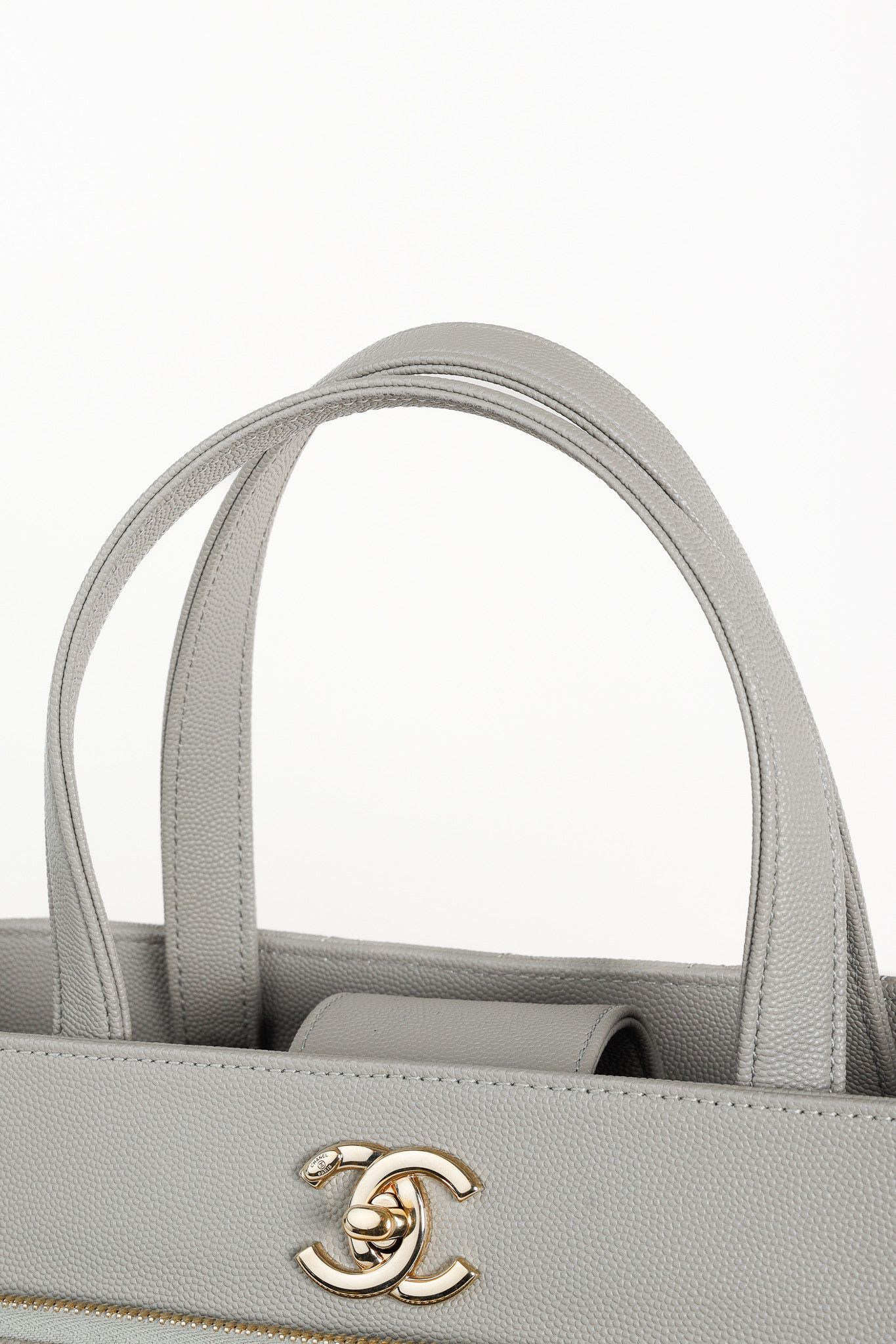 Chanel Chanel Business Affinity Large Caviar Leather Quilted Tote Size ONE SIZE - 11 Thumbnail
