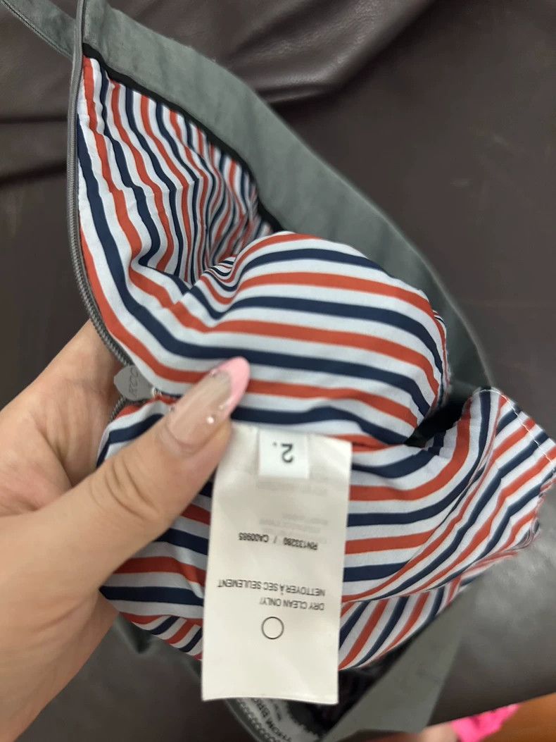 Thom Browne Thom Browne A sausage dog in a short pleated skirt Size 25" / US 0 / IT 36 - 7 Thumbnail