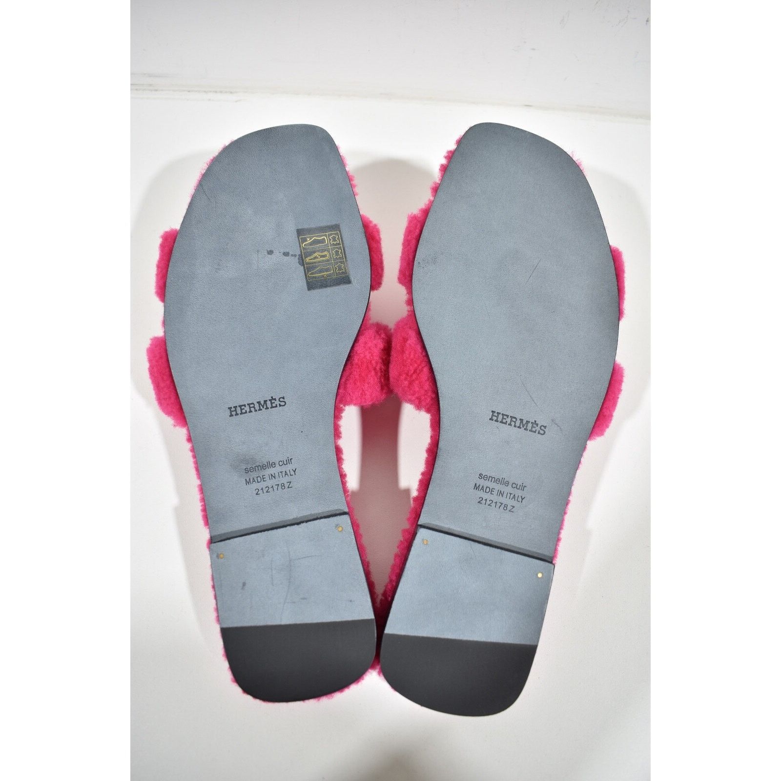 Hermes Hermes Oran Teddy Shearling Fur Pink H Logo Slide Sandal Size US 9 / IT 39 - 10 Thumbnail