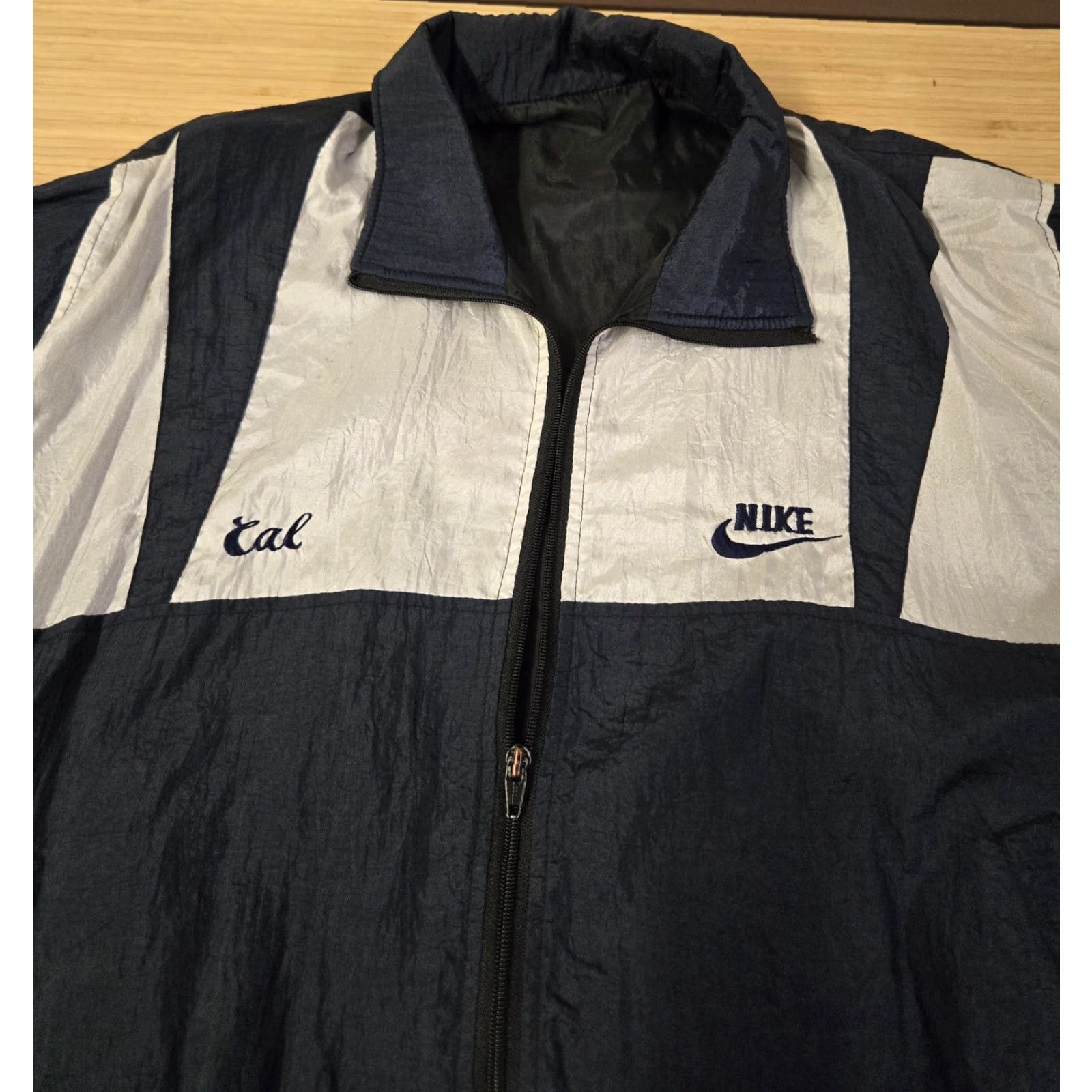 Nike VINTAGE Nike Jacket Mens Large Blue White Cal Windbreaker Full Zip 90s Athletic Size US M / EU 48-50 / 2 - 6 Thumbnail