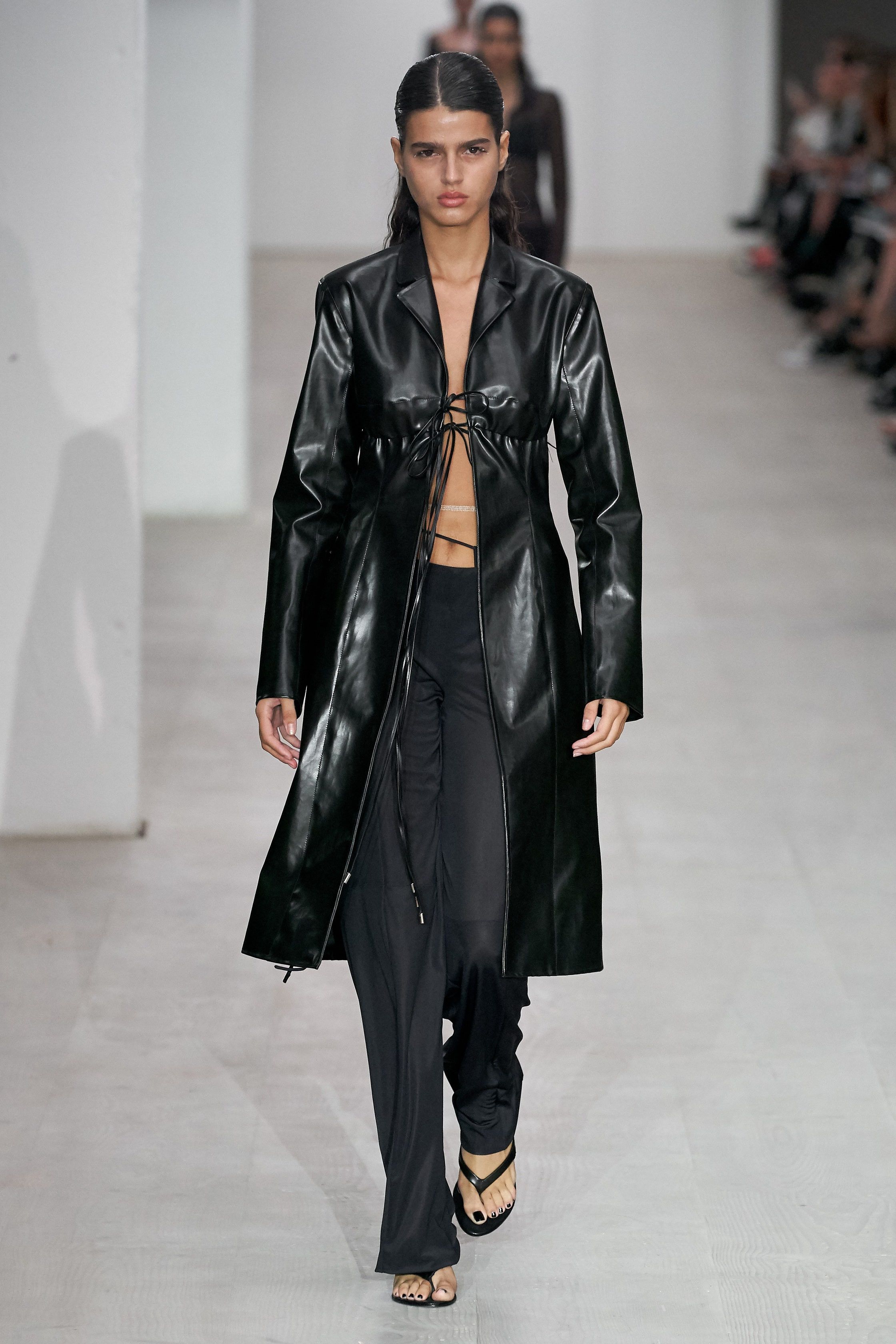 Other Supriya Lele S/S 2020 Rubber Vinyl Bra Coat Sz M Size M / US 6-8 / IT 42-44 - 2 Thumbnail