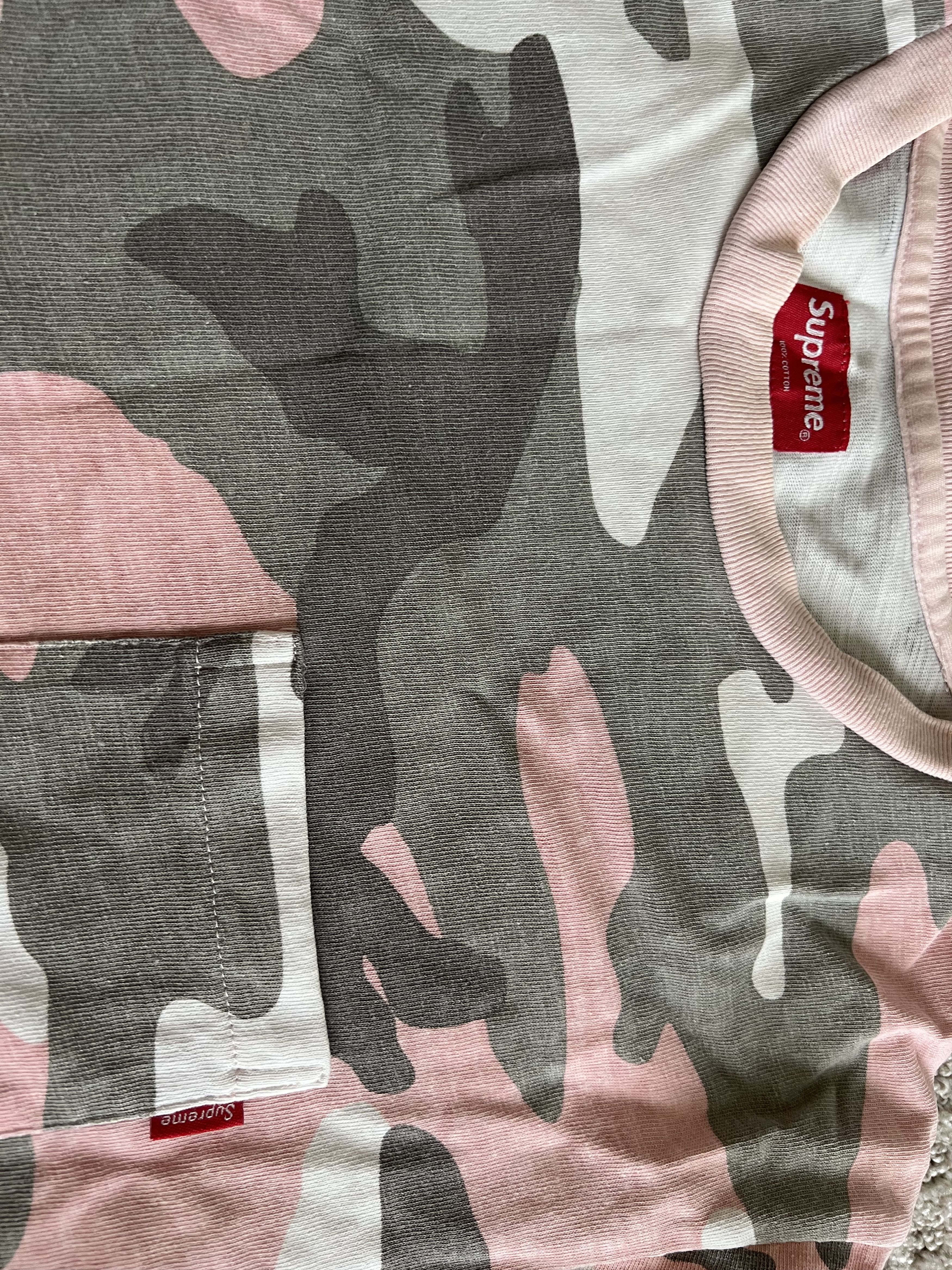 Supreme Supreme Pink Camo Pocket Tee – Size M – Archive Size US M / EU 48-50 / 2 - 3 Thumbnail