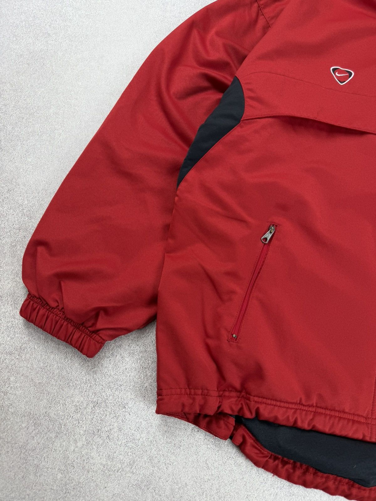 Nike Vintage Nike Full Zip Windbreaker Jacket Size M Size US M / EU 48-50 / 2 - 3 Thumbnail