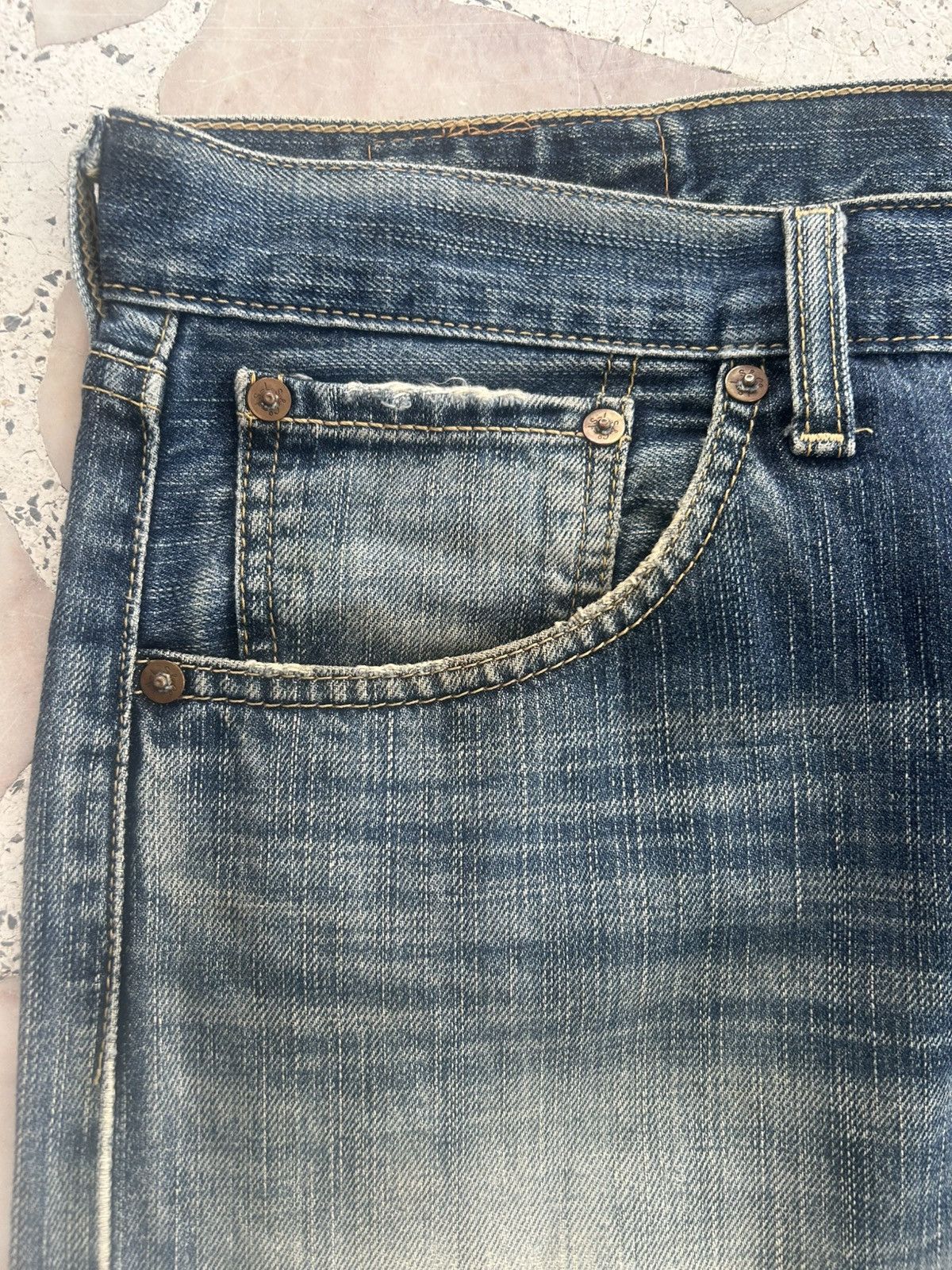 Levi's Levis 503 Vintage Japan Ripped Jeans Size US 36 / EU 52 - 5 Thumbnail