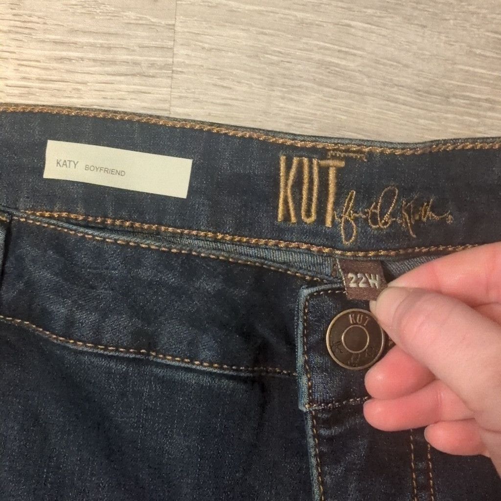 Other Kut from the kloth Katy boyfriend jeans size 22W Size 42" / US 20 - 4 Thumbnail
