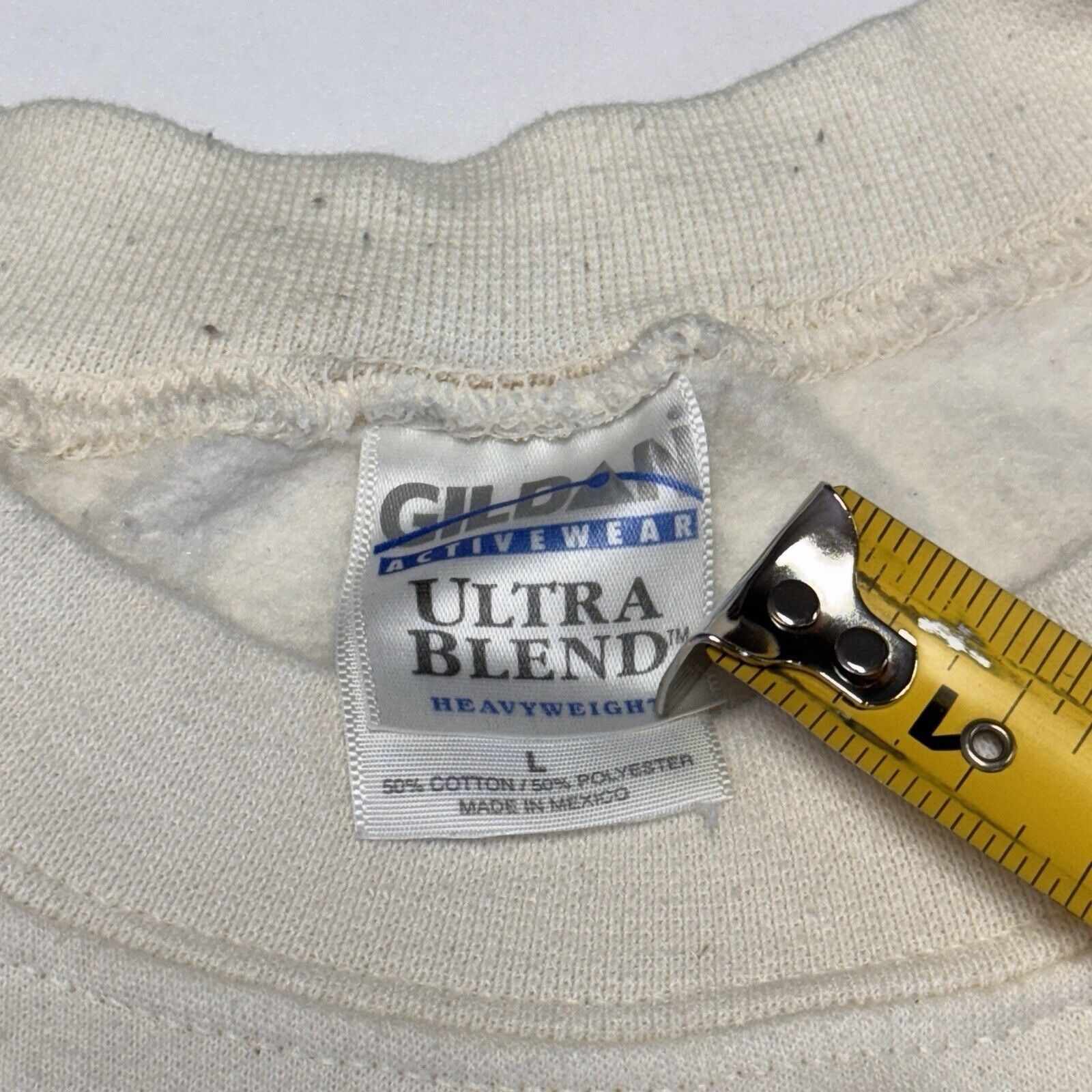 Vintage Vintage Romeo & Juliet Sweatshirt Adult Large White Crew Nec Size US L / EU 52-54 / 3 - 8 Thumbnail