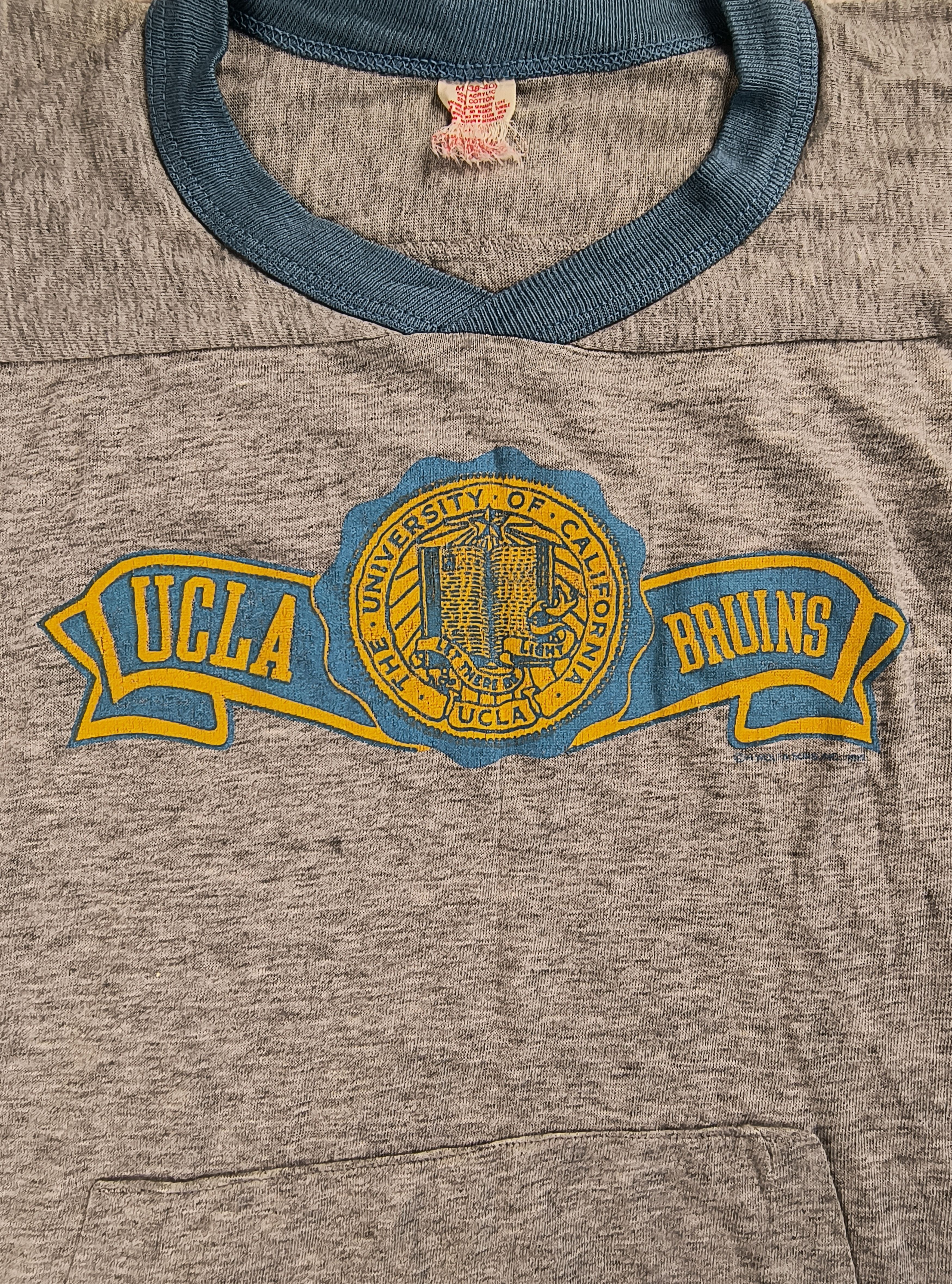 Vintage Vintage UCLA Bruins 1982 tee Size US M / EU 48-50 / 2 - 1 Thumbnail