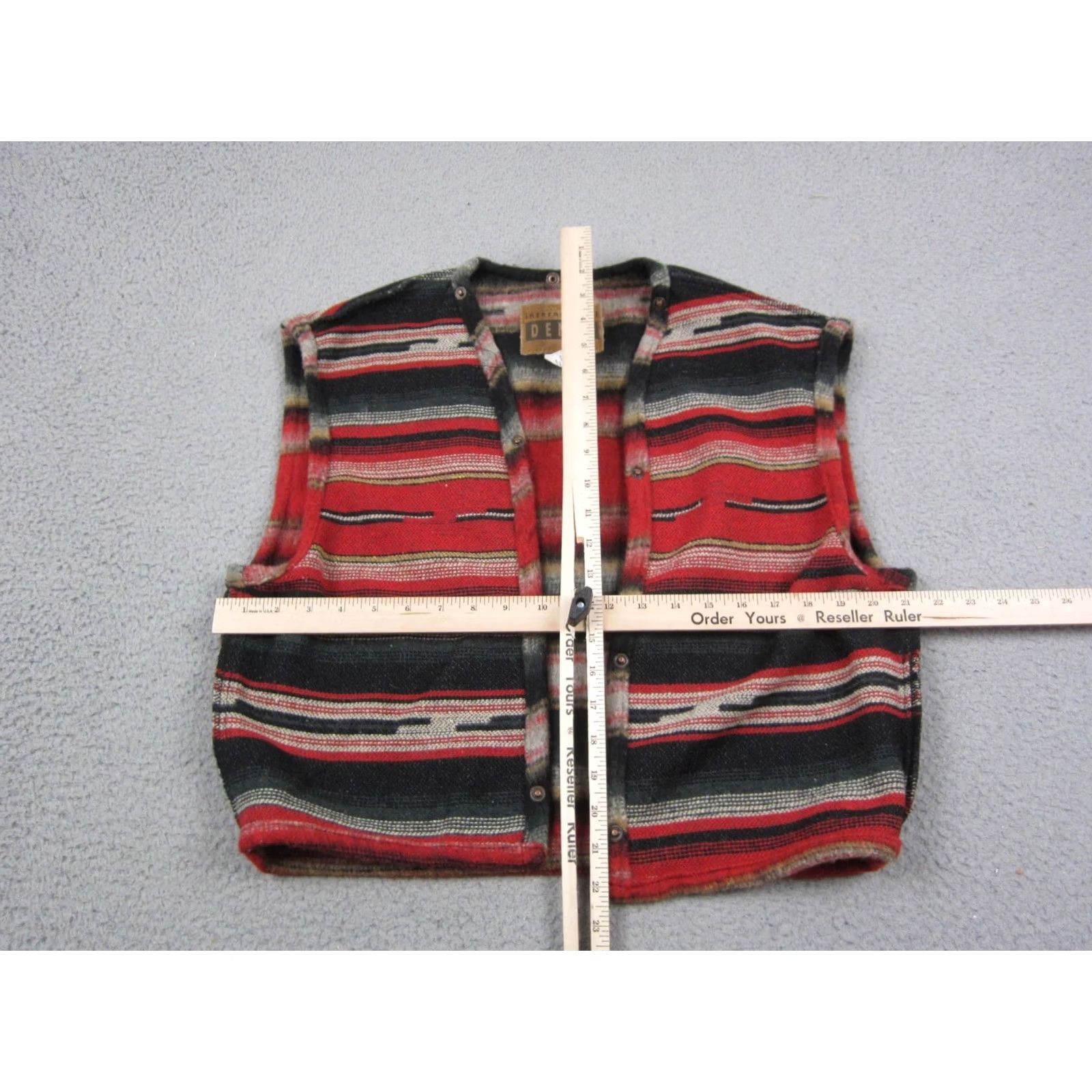 Vintage VINTAGE International Denim Vest Mens M Red Aztec 90s Snap Shirt Size US M / EU 48-50 / 2 - 6 Thumbnail