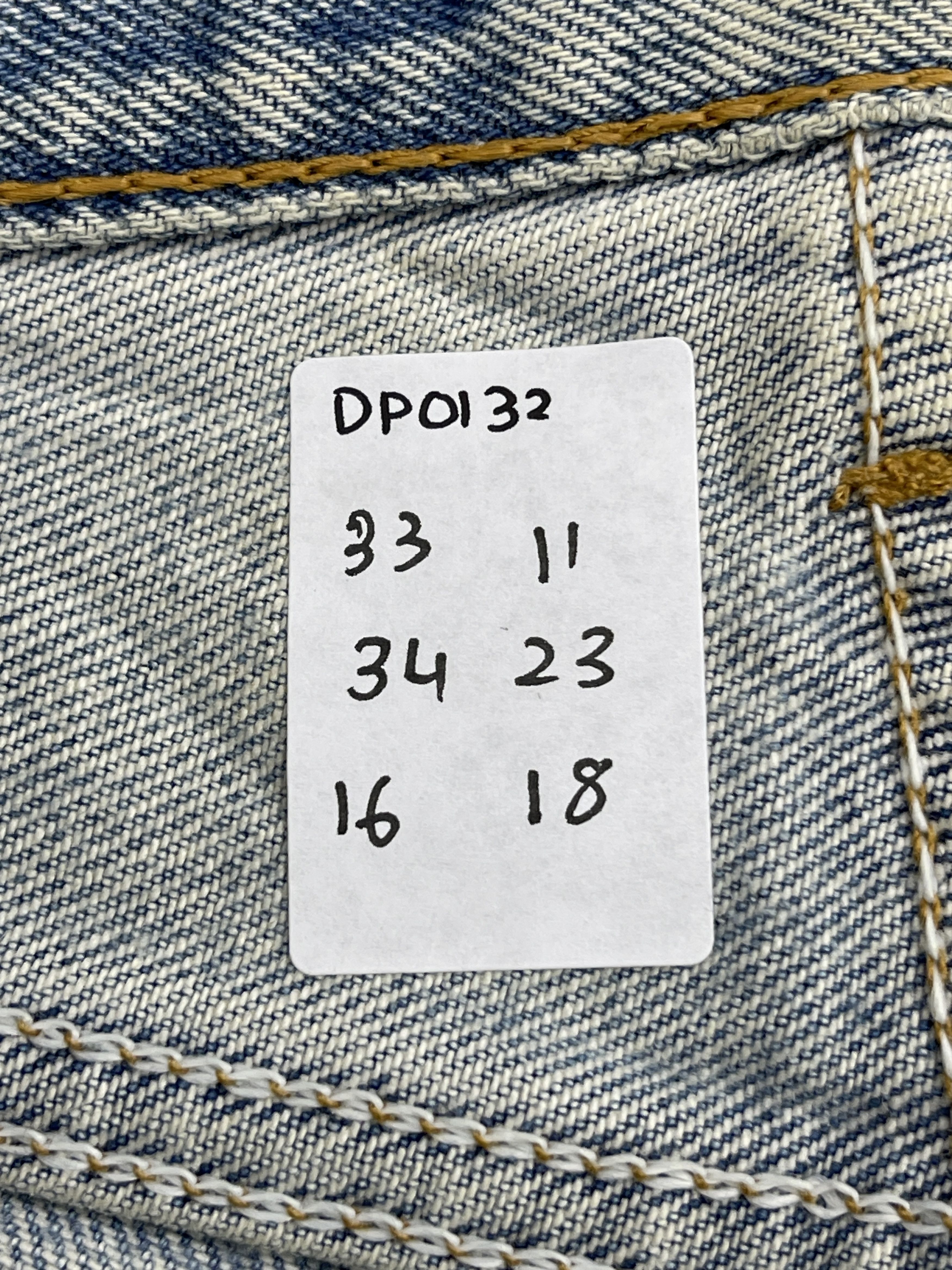 Levi's × Vintage Vintage 90s Levis 501 Light Washed Distressed Jeans Size US 33 - 14 Thumbnail