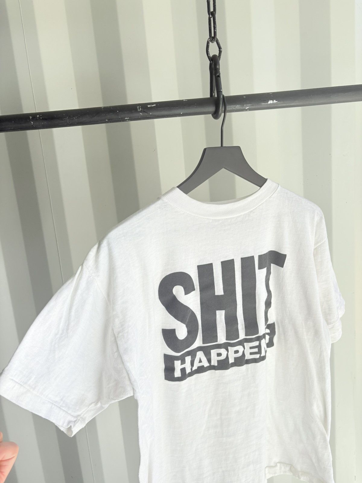 Vintage Thrashed Shit Happens Faded Distressed Shirt GRUNGE Size US XL / EU 56 / 4 - 2 Thumbnail