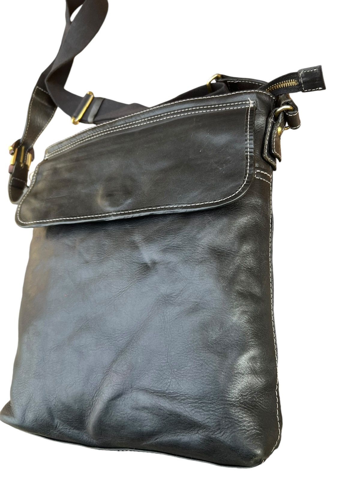 Leather Indeed Per Tutti Japan Black Patina Leather Bag Sling Size ONE SIZE - 7 Thumbnail
