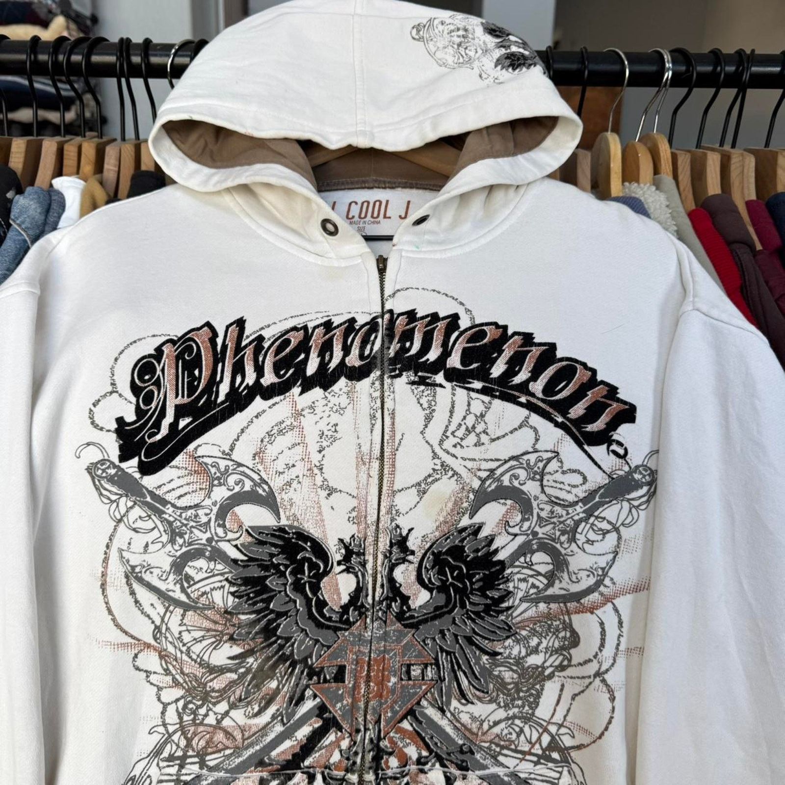 Other Vintage Y2K LL Cool J Hoodie in White Distressed Size US XL / EU 56 / 4 - 2 Thumbnail