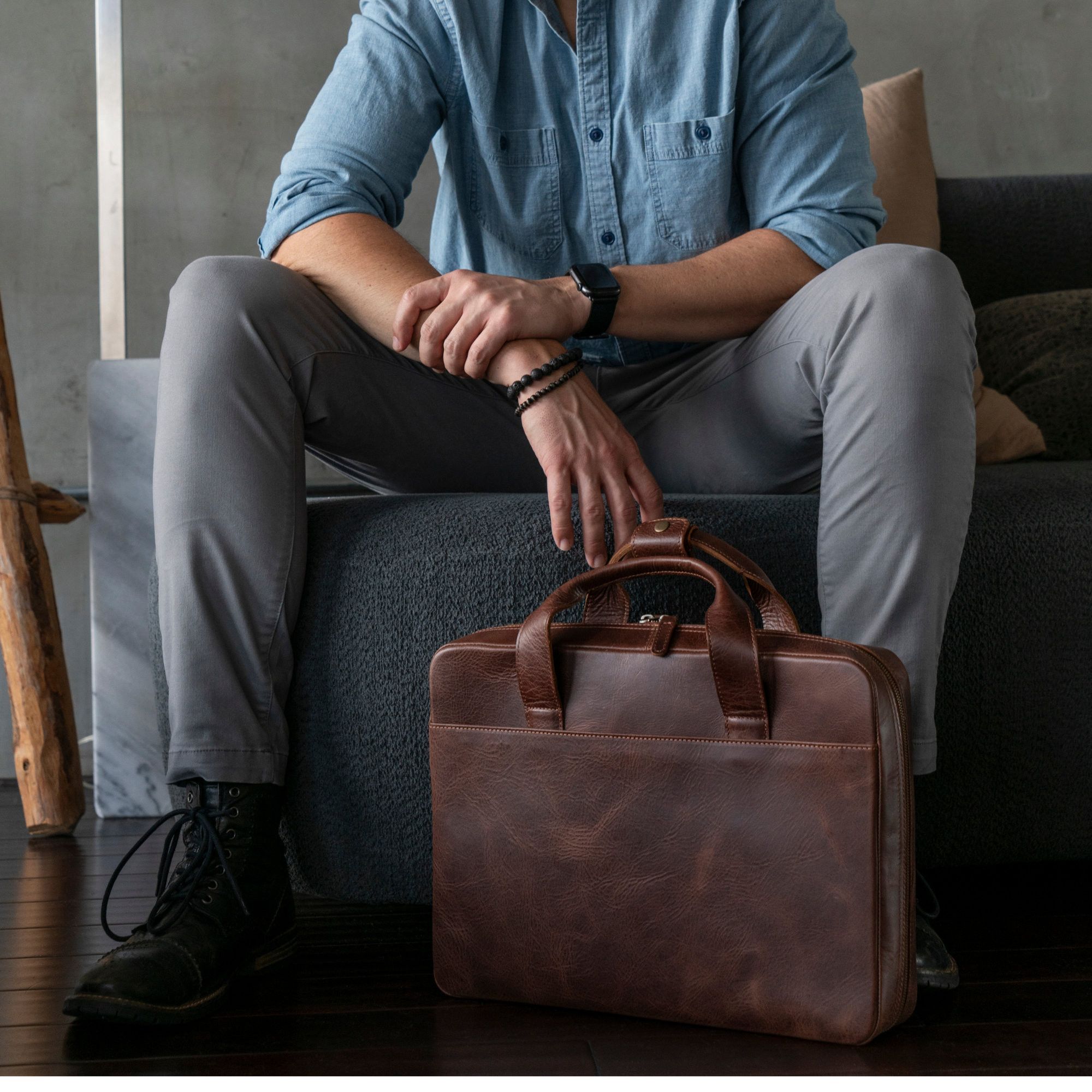 Japanese Brand Travel 16" Laptop Bag Briefcase Unisex Size ONE SIZE - 1 Thumbnail