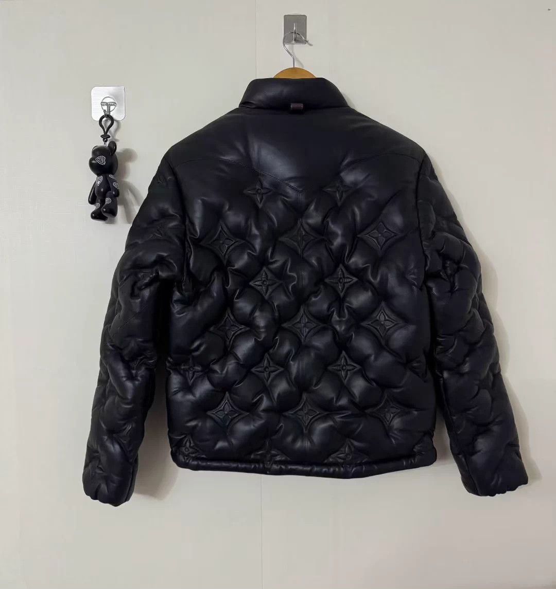 Louis Vuitton Louis Vuitton lambskin embossed down jacket Size S / US 4 / IT 40 - 2 Thumbnail