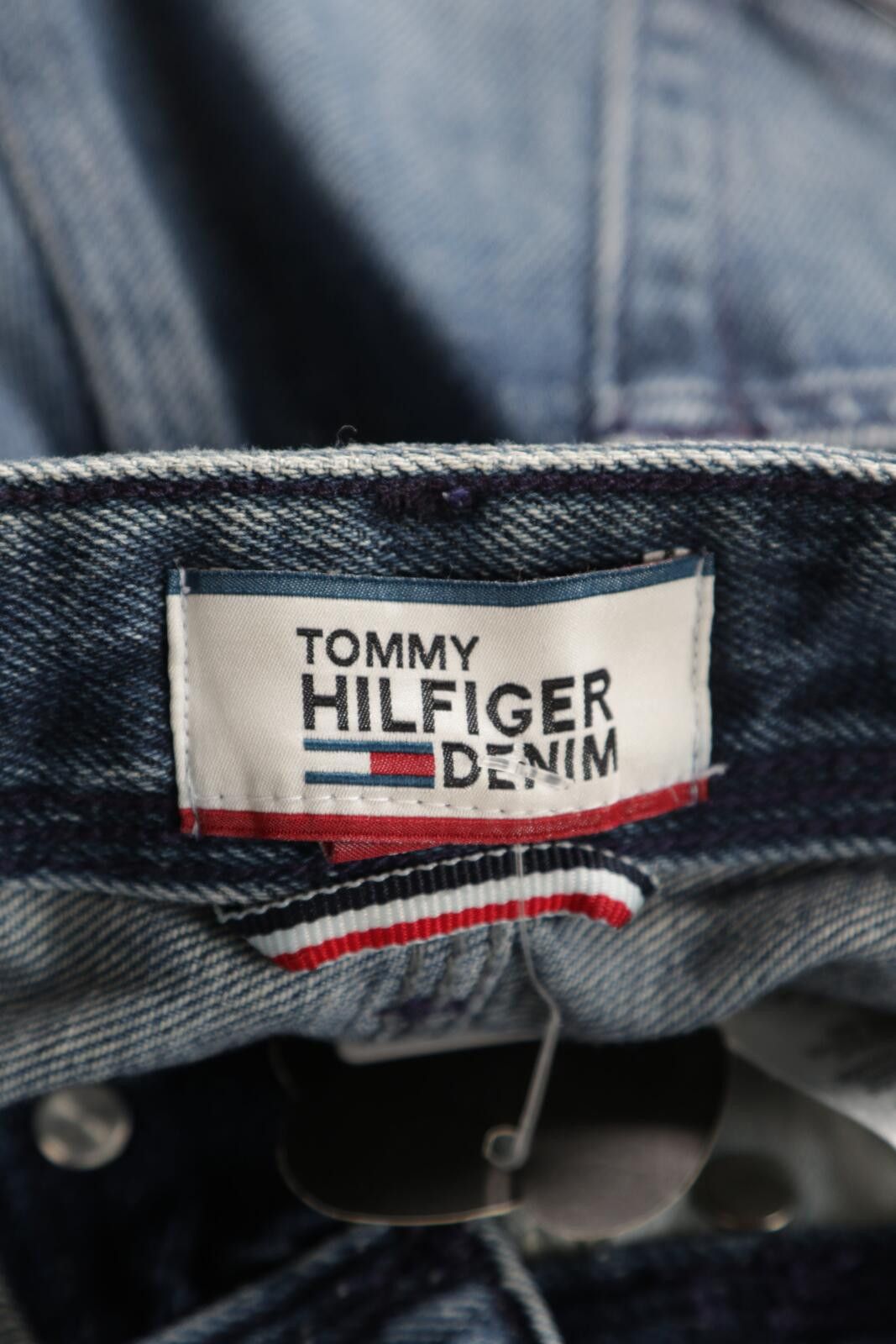 Tommy Hilfiger 00's Tommy Hilfiger Denim Patchwork Slim Fit Jeans Size US 30 / EU 46 - 7 Thumbnail