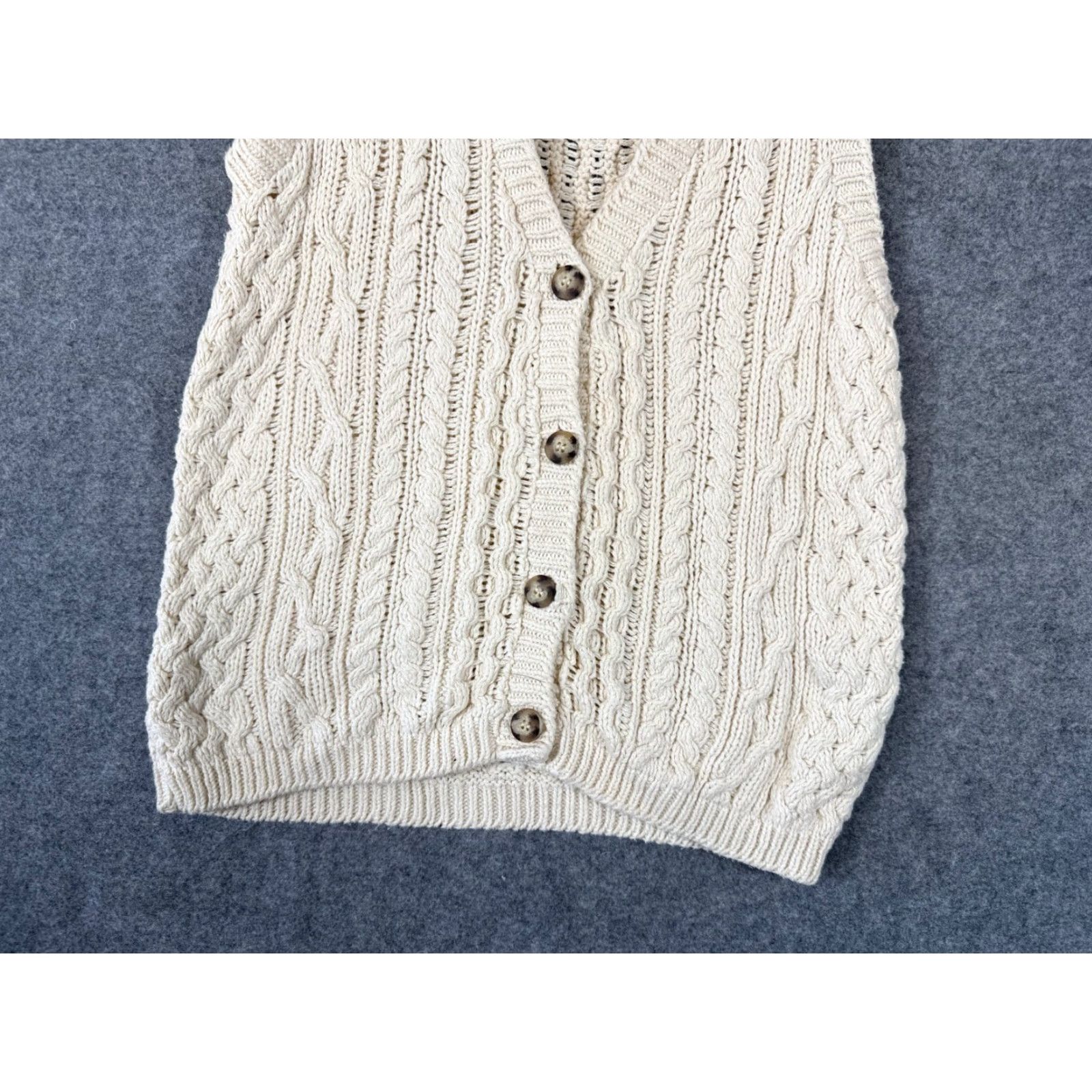 Vintage VINTAGE Cabela’s Sweater Vest Womens M Ivory Button Front V-Neck Cable Knit Sleeveless Knit Holiday USA Mens? Women? end. Size M / US 6-8 / IT 42-44 - 4 Thumbnail