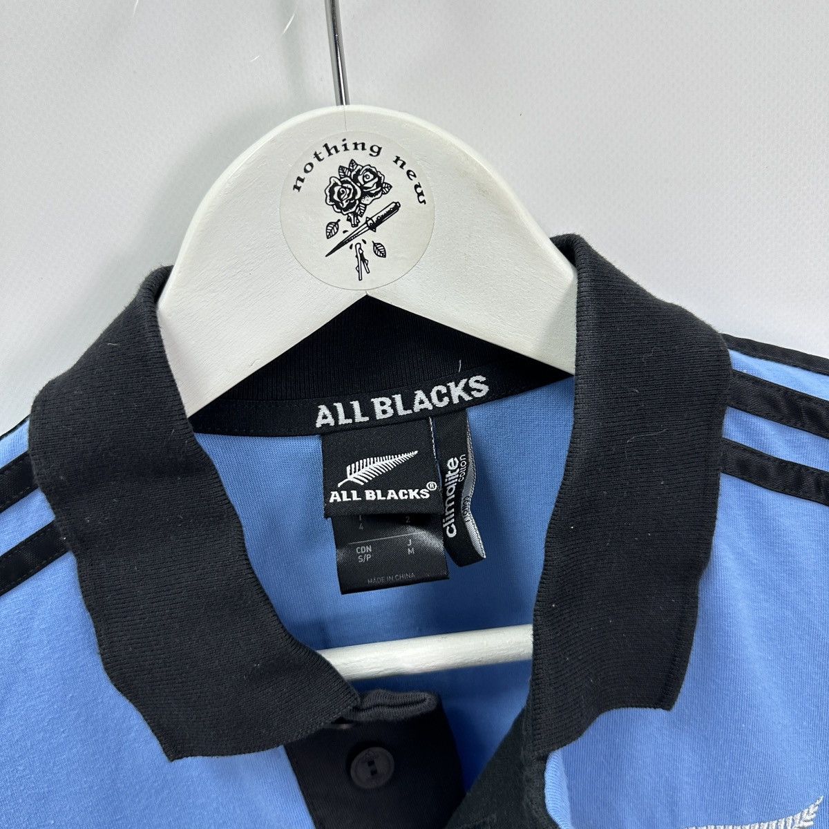 Vintage Vintage 00s All Black Adidas embroidered blue polo y2k og Size US M / EU 48-50 / 2 - 5 Thumbnail
