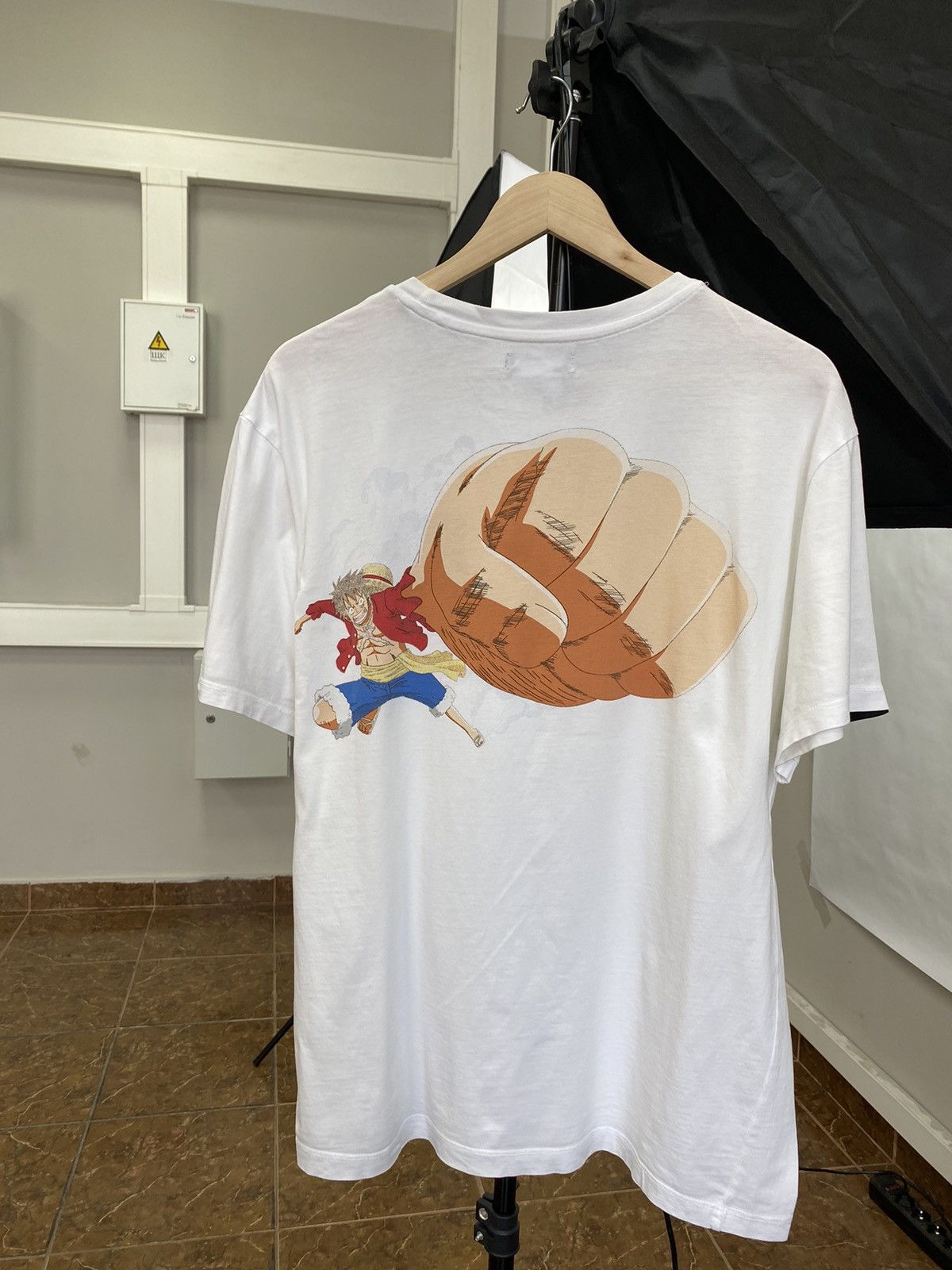 One Piece 🏴‍☠️ Y2K One Piece T-Shirt Rare Retro Hype Size US L / EU 52-54 / 3 - 1 Thumbnail