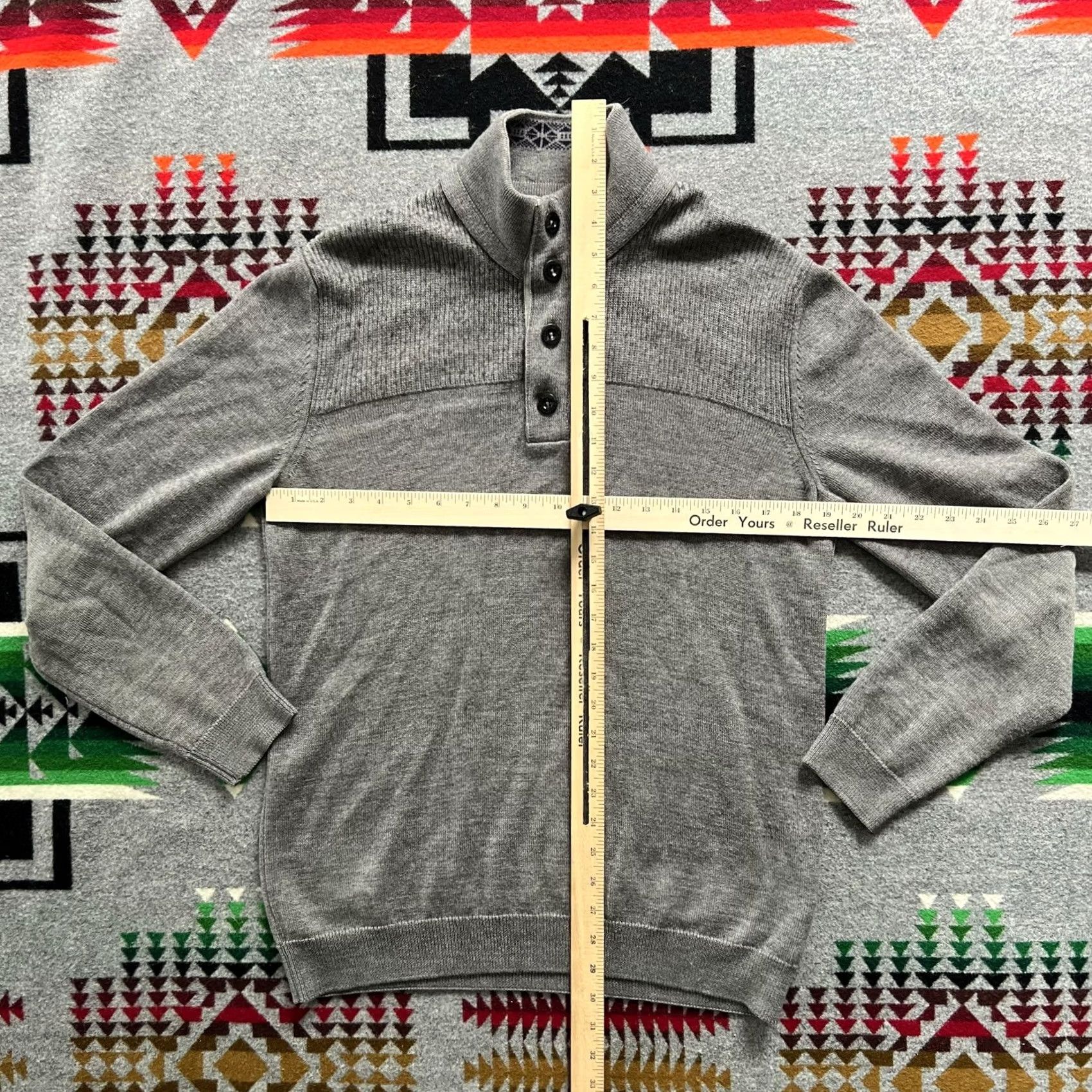 Hugo Boss HUGO BOSS Wool Sweater Mens Large Gray 1/4 Button Pullover C8 Size US L / EU 52-54 / 3 - 3 Thumbnail