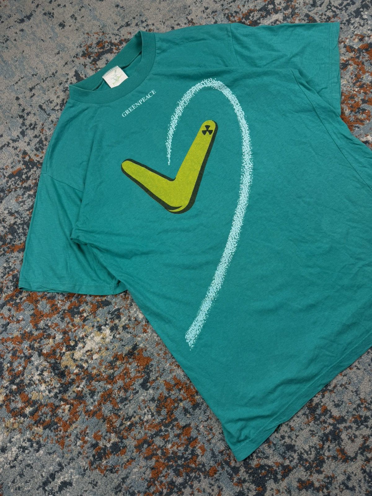 Other × Vintage Vintage 80s Greenpeace nuclear disaster warning graphic tee Size US L / EU 52-54 / 3 - 2 Thumbnail