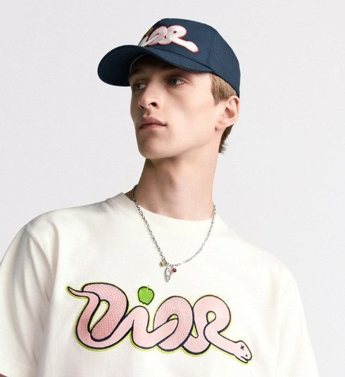 Dior × Kaws o1w1db11025 513J696 Relaxed Fit T-Shirt in White/Yellow Size US S / EU 44-46 / 1 - 6 Thumbnail