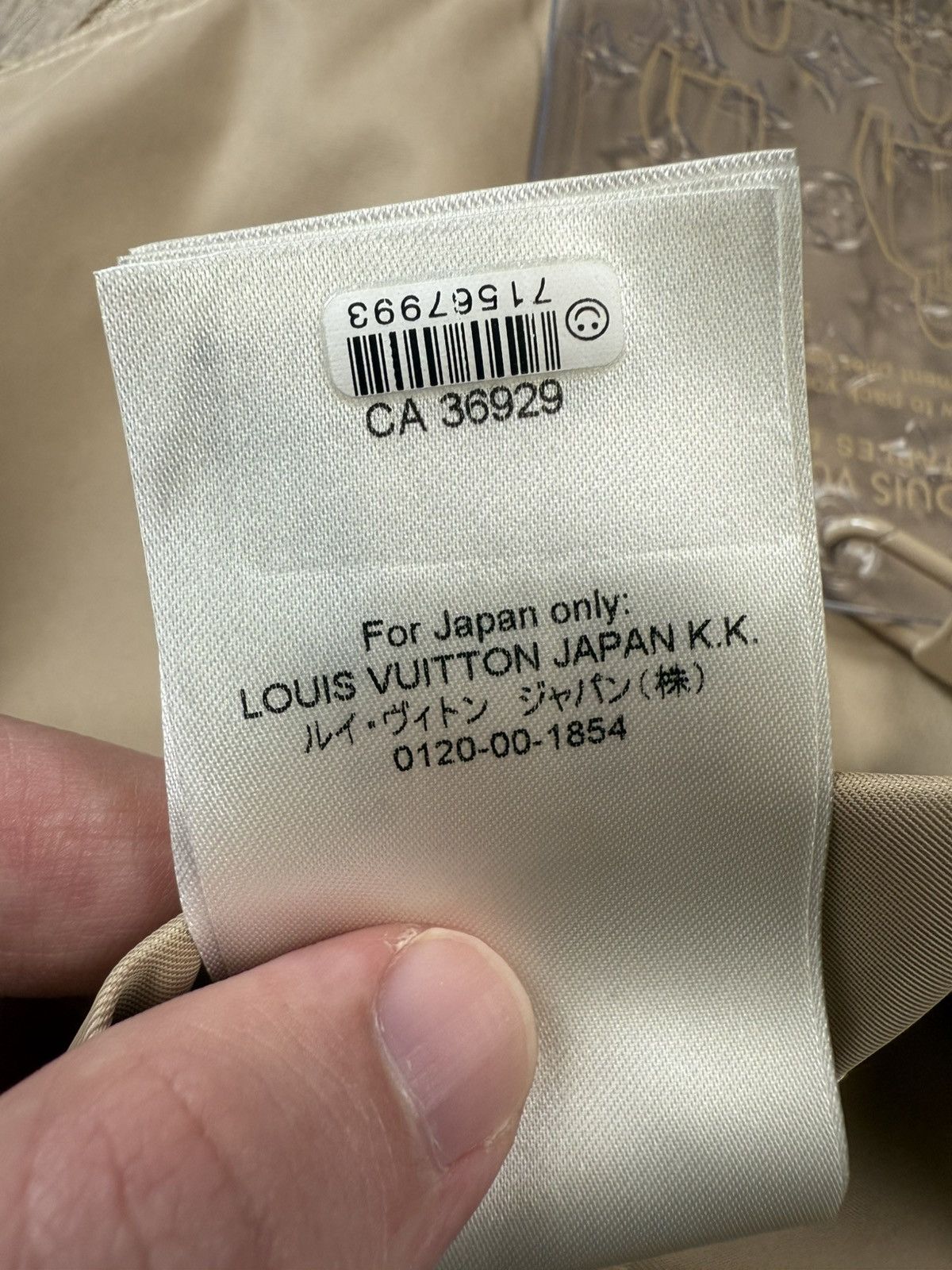 Louis Vuitton Louis Vuitton Staples Edition Reversible Windbreaker Size US S / EU 44-46 / 1 - 11 Thumbnail