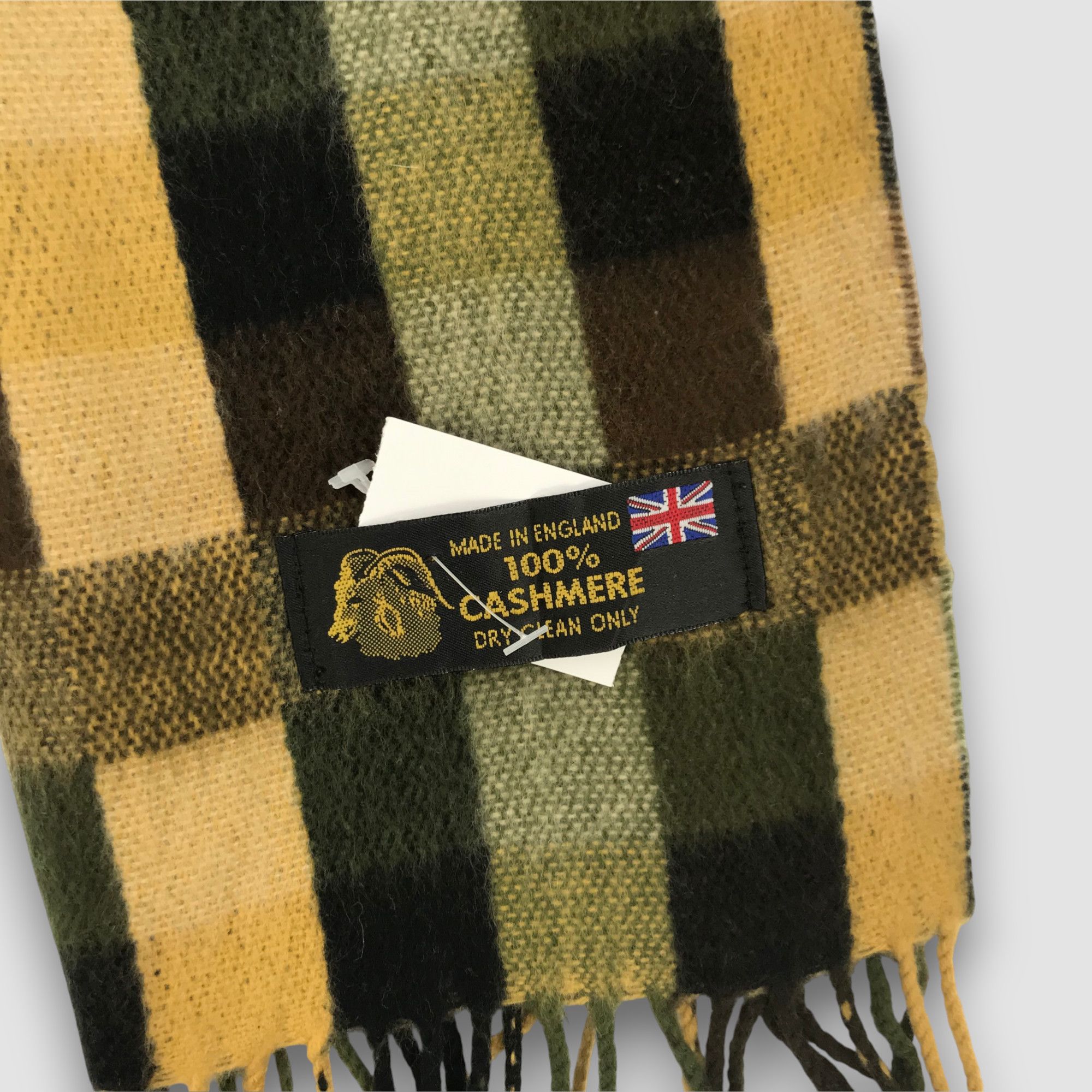 Japanese Brand VIntage Patchwork Patern Scarf Wool Cashmere Scarves Size ONE SIZE - 4 Thumbnail