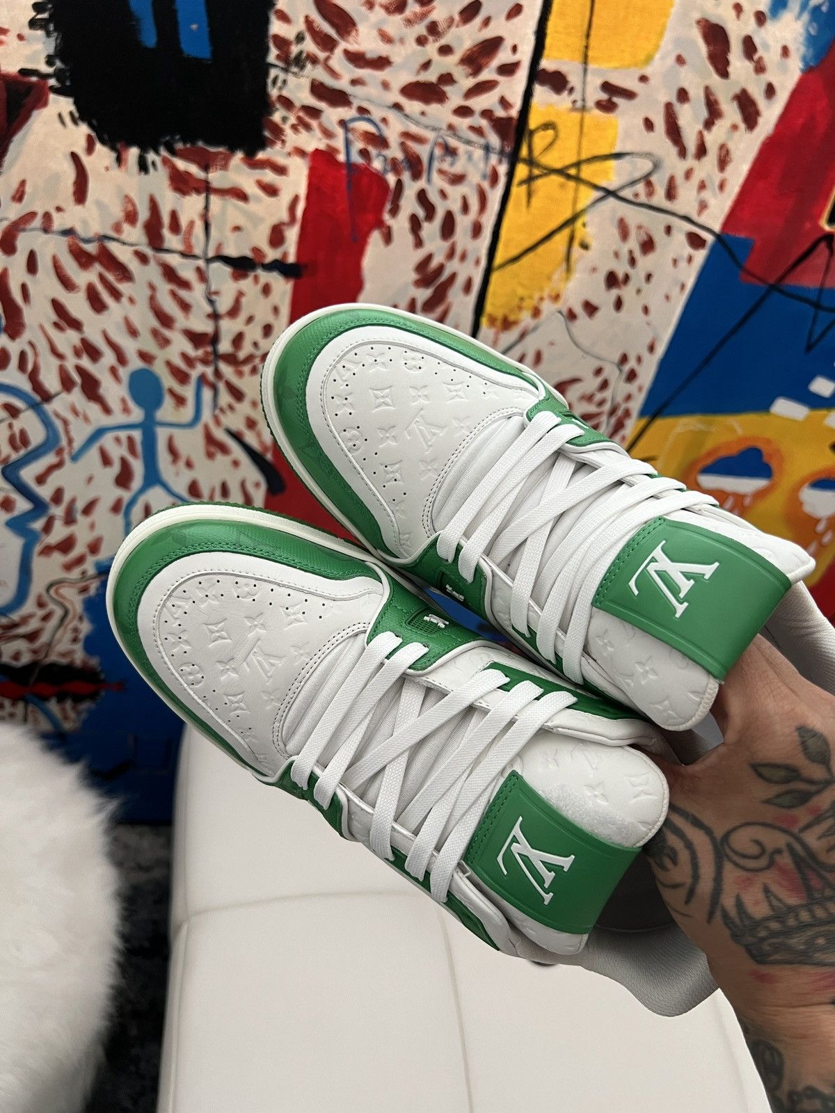 Louis Vuitton Louis Vuitton monogram sneakers LV6 Size US 8 / EU 41 - 5 Thumbnail