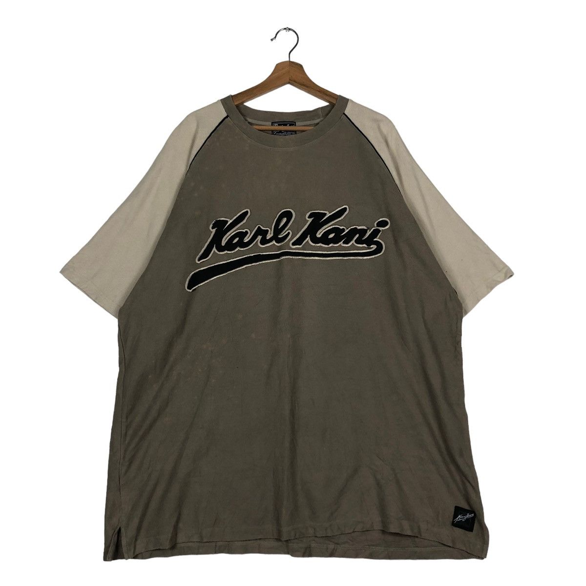 Japanese Brand VINTAGE T-SHIRT ROUND NECK KARL KANI BIG LOGO SPELL OUT Size US XXL / EU 58 / 5 - 1 Thumbnail