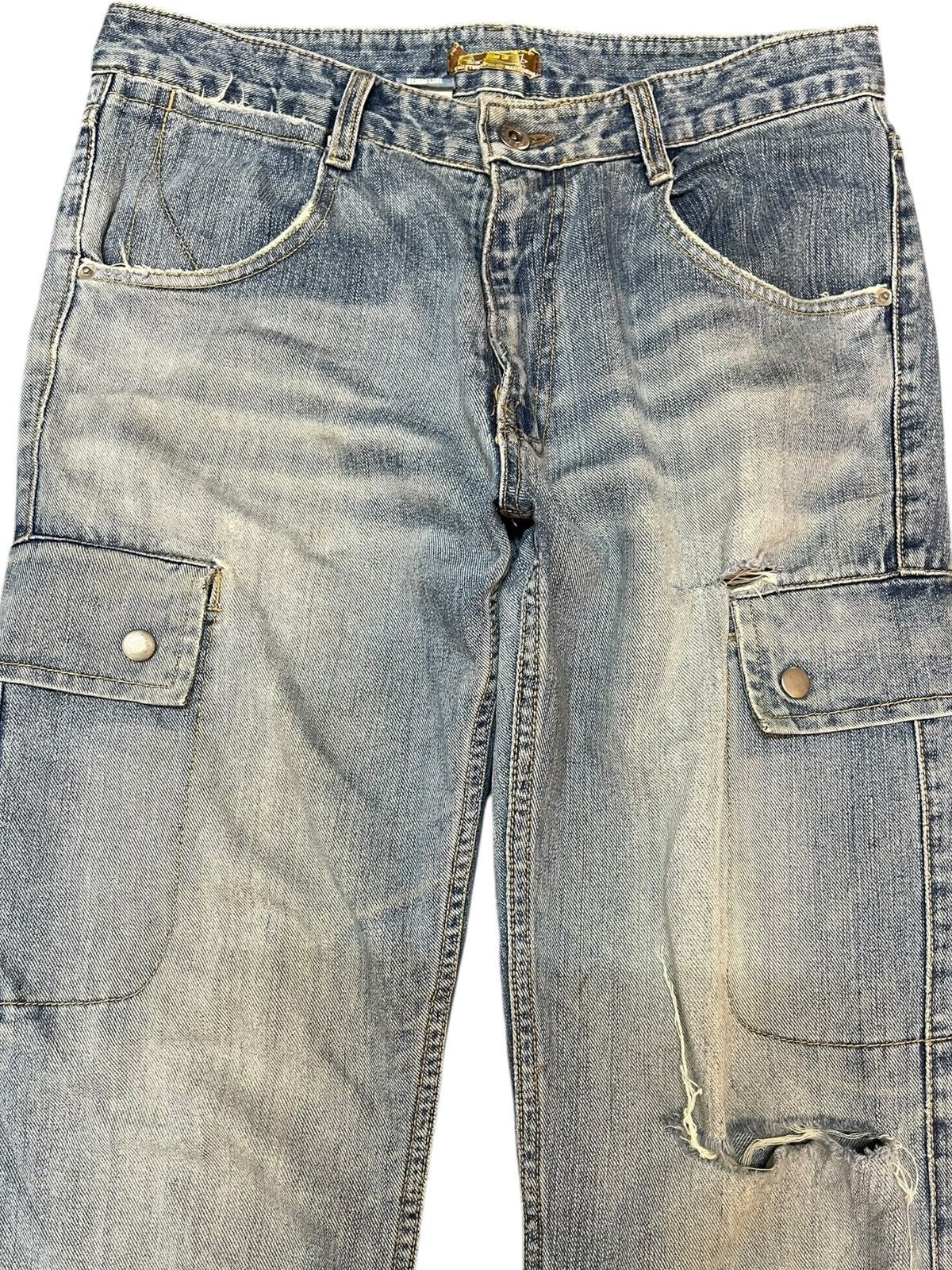 Le Grande Bleu (L.G.B.) Vintahe Jorge Martin Multipocket Cargo Distressed Jeans Size US 30 / EU 46 - 2 Thumbnail