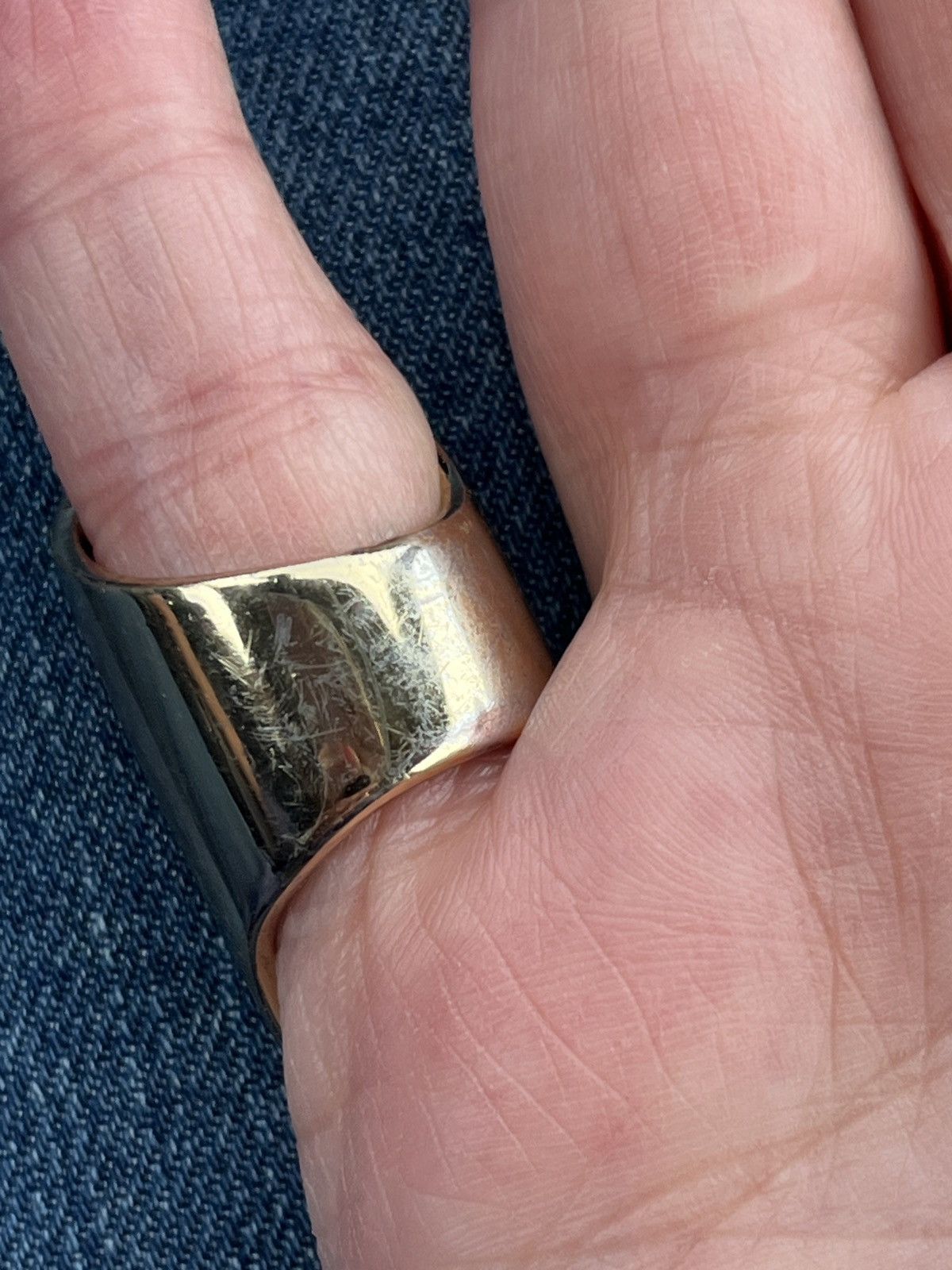 Other Gold Tone Modernist Armor Shield Knuckle Ring Statement Size ONE SIZE - 2 Thumbnail