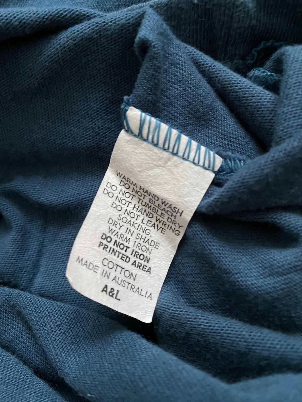Nike × Vintage ⚠️Vintage nike big logo t shirt,rare,y2k,retro hype Size US XL / EU 56 / 4 - 7 Thumbnail